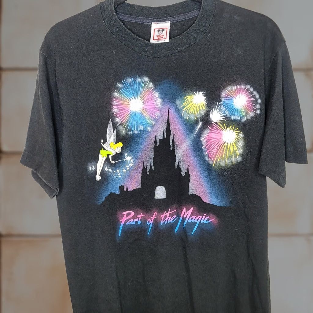 Disney VINTAGE Disney Tinker Bell Shirt Mens L Black Castle Fireworks Graphic 90s Size US L / EU 52-54 / 3 - 1 Thumbnail