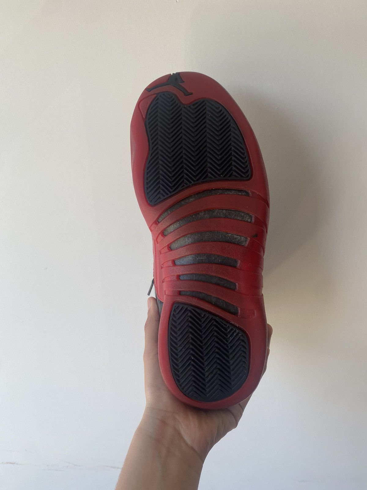 Jordan Brand Flu games jordan 12s Size US 9 / EU 42 - 8 Thumbnail