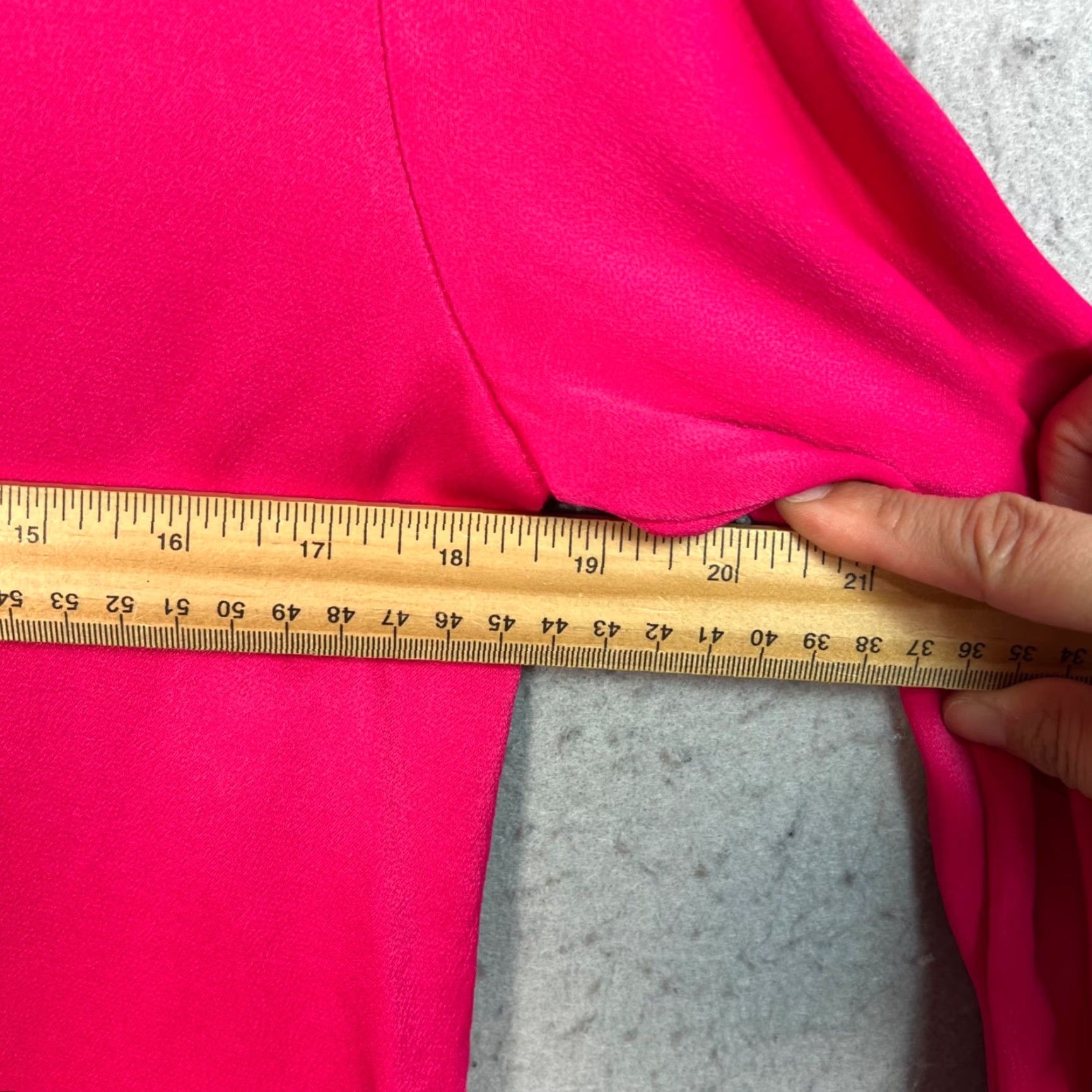 Zara Zara Womens Medium Hot Pink Button-Up Collared Shirt Long Sleeves Lightweight Size M / US 6-8 / IT 42-44 - 4 Thumbnail