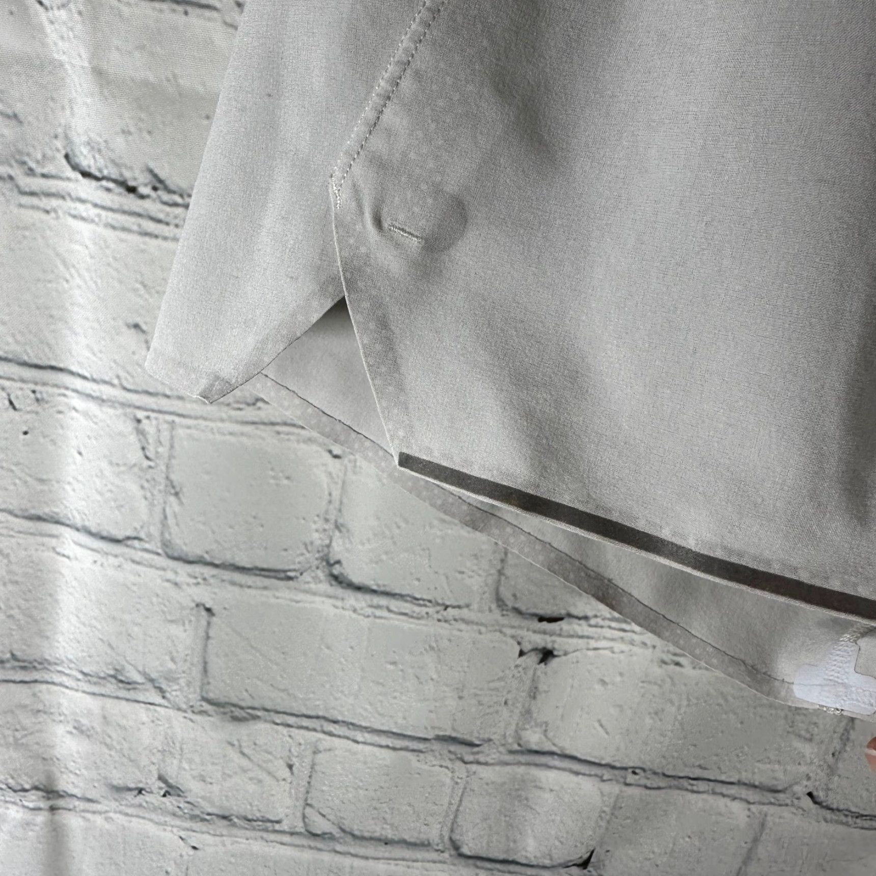 Lululemon Lululemon Surge Mens Athletic Training Shorts Gray Perforated Performance M Size US 31 - 4 Thumbnail