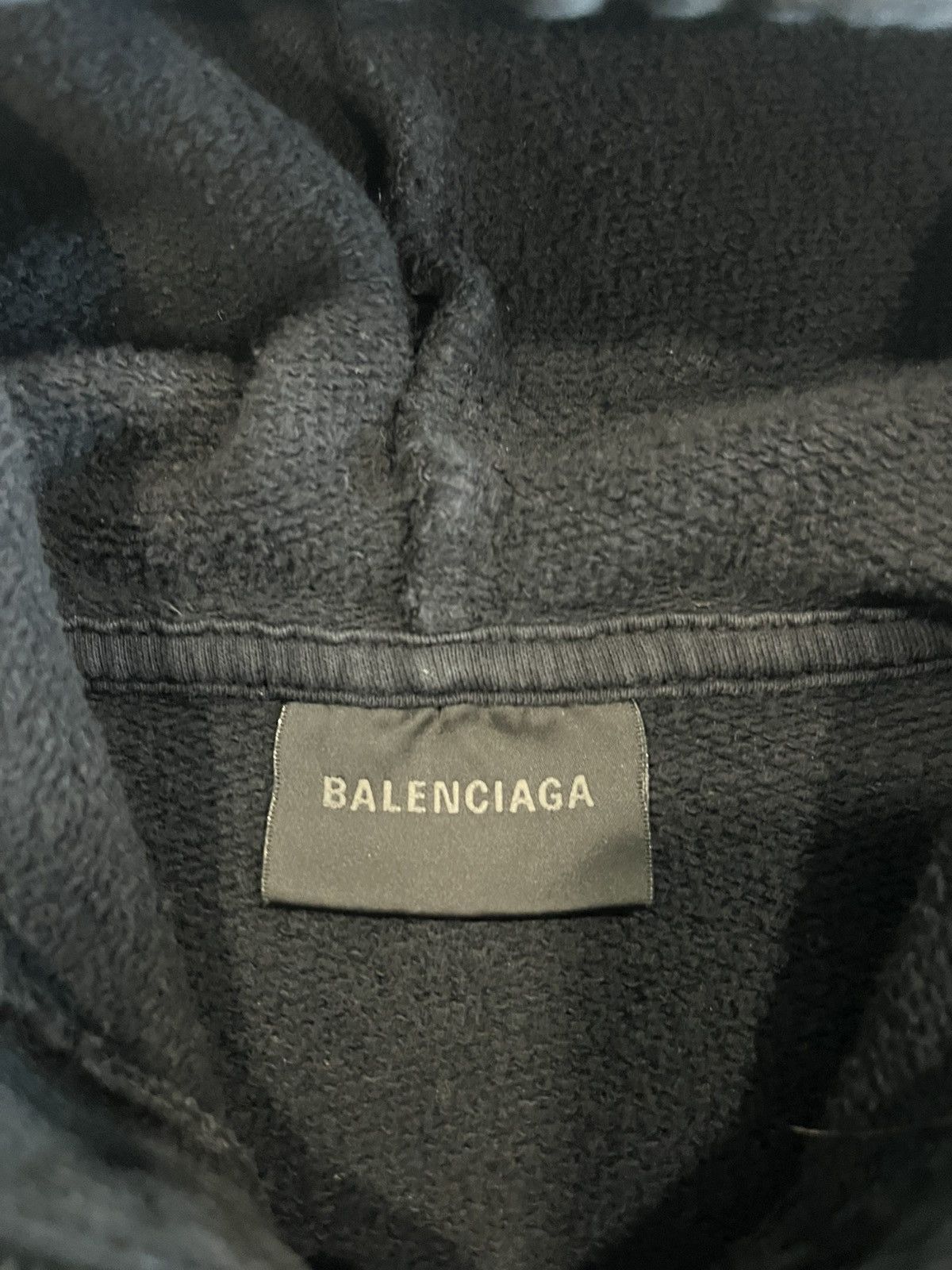 Balenciaga Balenciaga uniform Patch Hoodie Size US S / EU 44-46 / 1 - 3 Thumbnail
