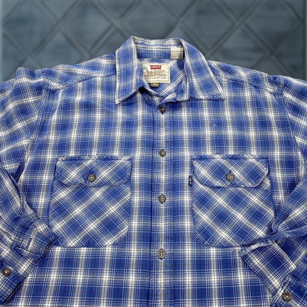 Levi's Levi's Shirt Mens Medium Blue Plaid Long Sleeve Button Up Pockets Casual Size US M / EU 48-50 / 2 - 1 Thumbnail