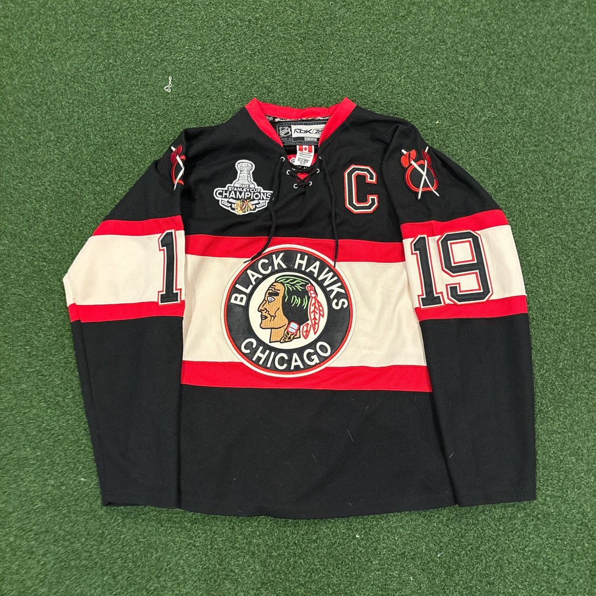 Reebok Jonathan Toews Hockey Jersey Size US M / EU 48-50 / 2 - 1 Thumbnail