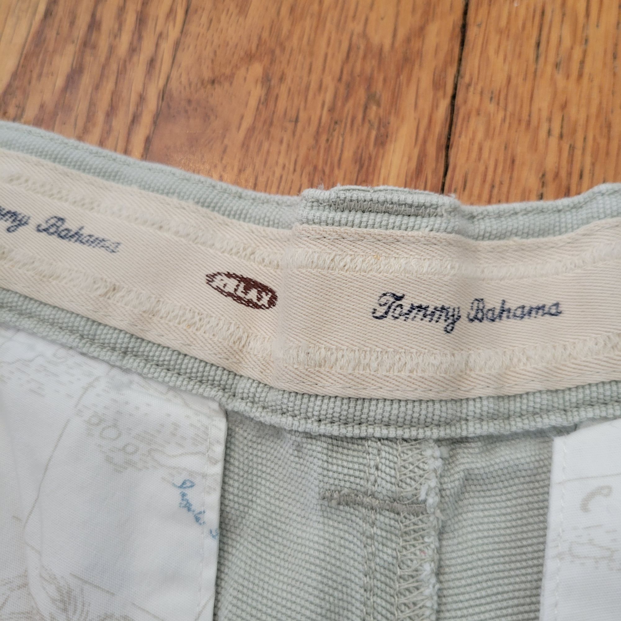 Tommy Bahama Tommy Bahama Cargo Shorts 38 Cream Lightweight Summer Beach Size US 38 / EU 54 - 5 Thumbnail