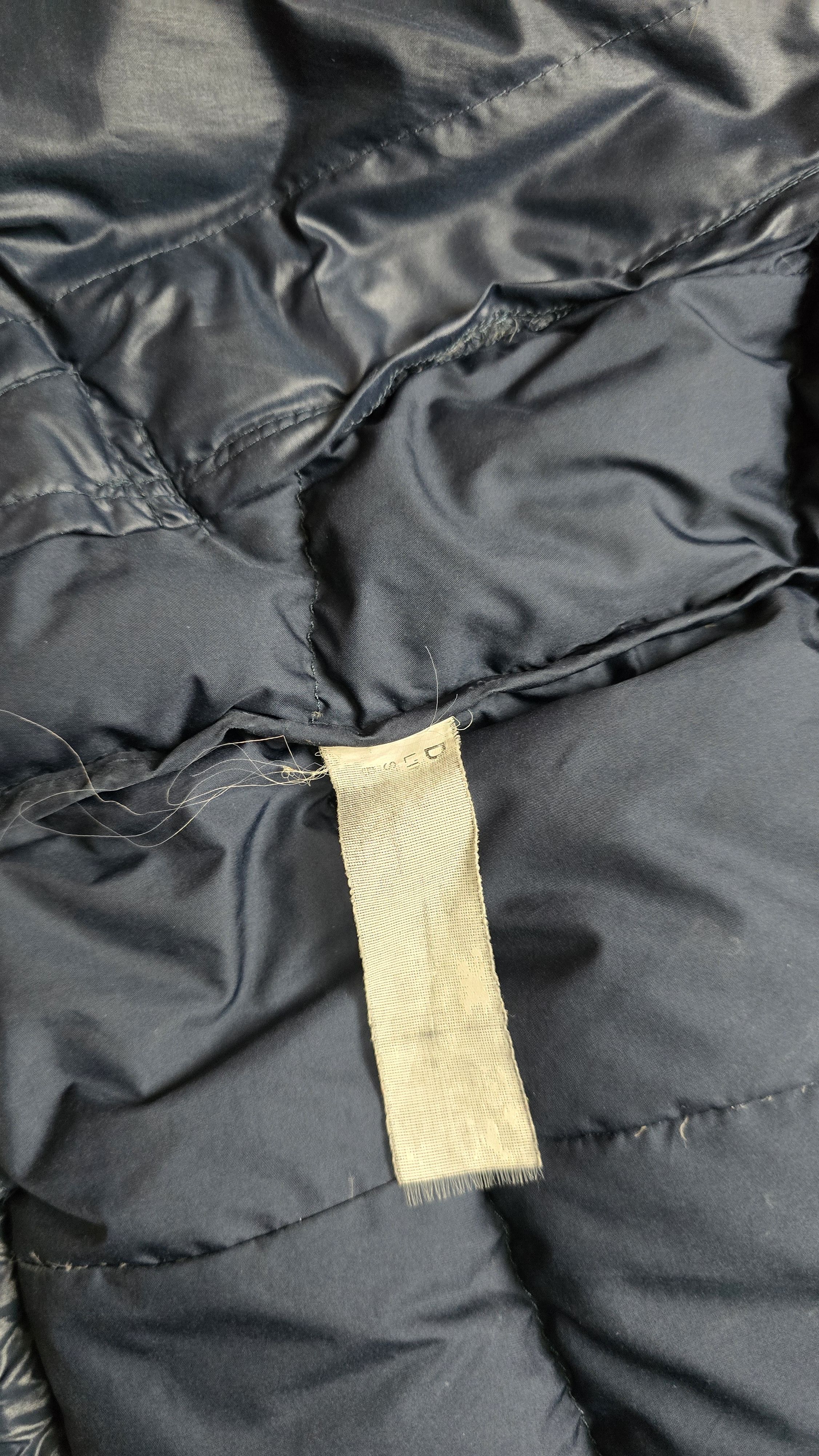 The North Face Vintage The North Face 700 Nuptse Puffer Jacket Down Coat Size M / US 6-8 / IT 42-44 - 21 Thumbnail