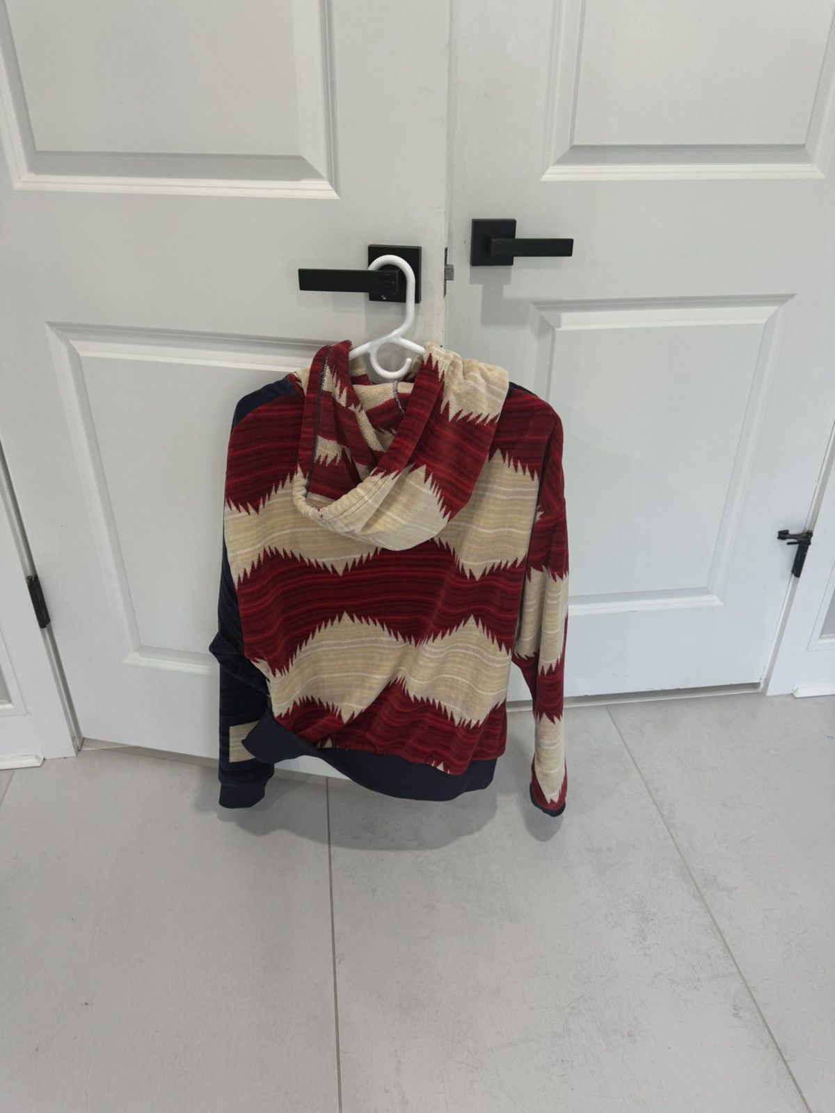 Kith Kith X Pendleton multi color men’s hoodie size M rare Size US M / EU 48-50 / 2 - 5 Thumbnail