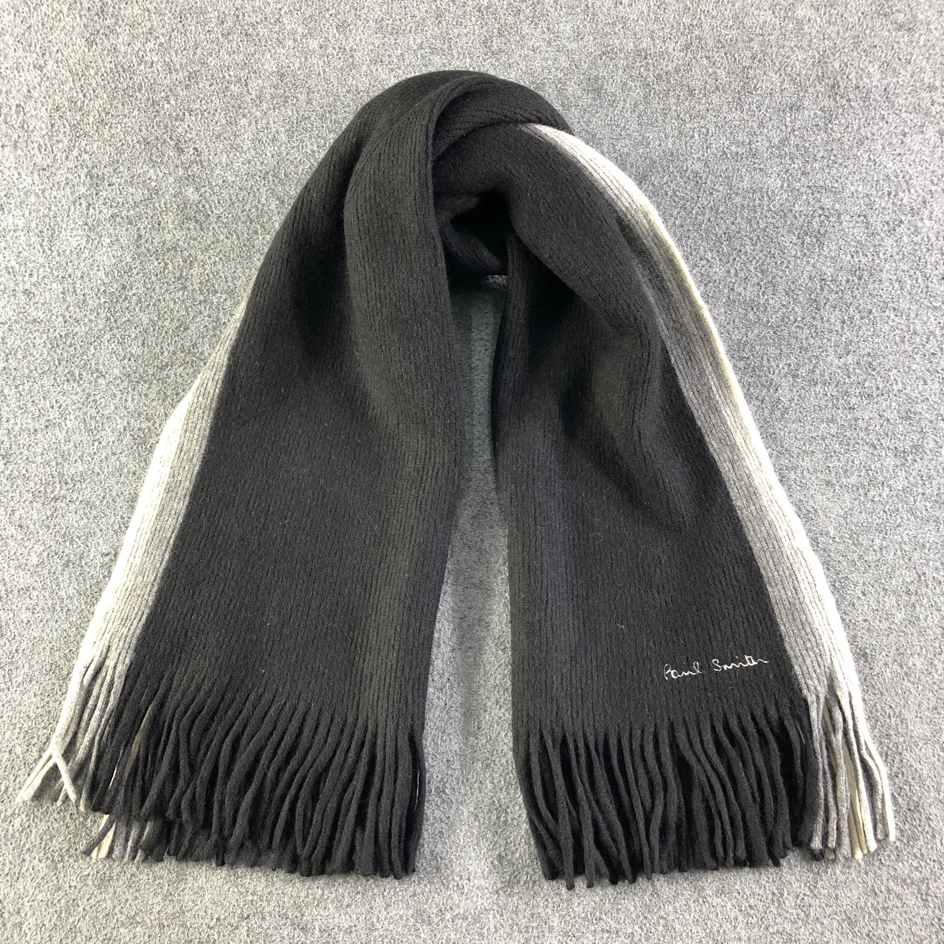 Paul Smith Paul Smith Scarf / Muffler / Neckwear Size ONE SIZE - 1 Thumbnail