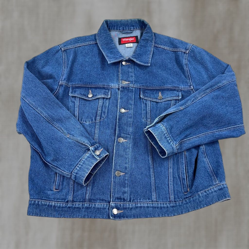 Wrangler VINTAGE Wrangler Denim Jacket Men 2XL Blue Mid Wash Trucker 90s Classic USA Size US 39 - 1 Thumbnail