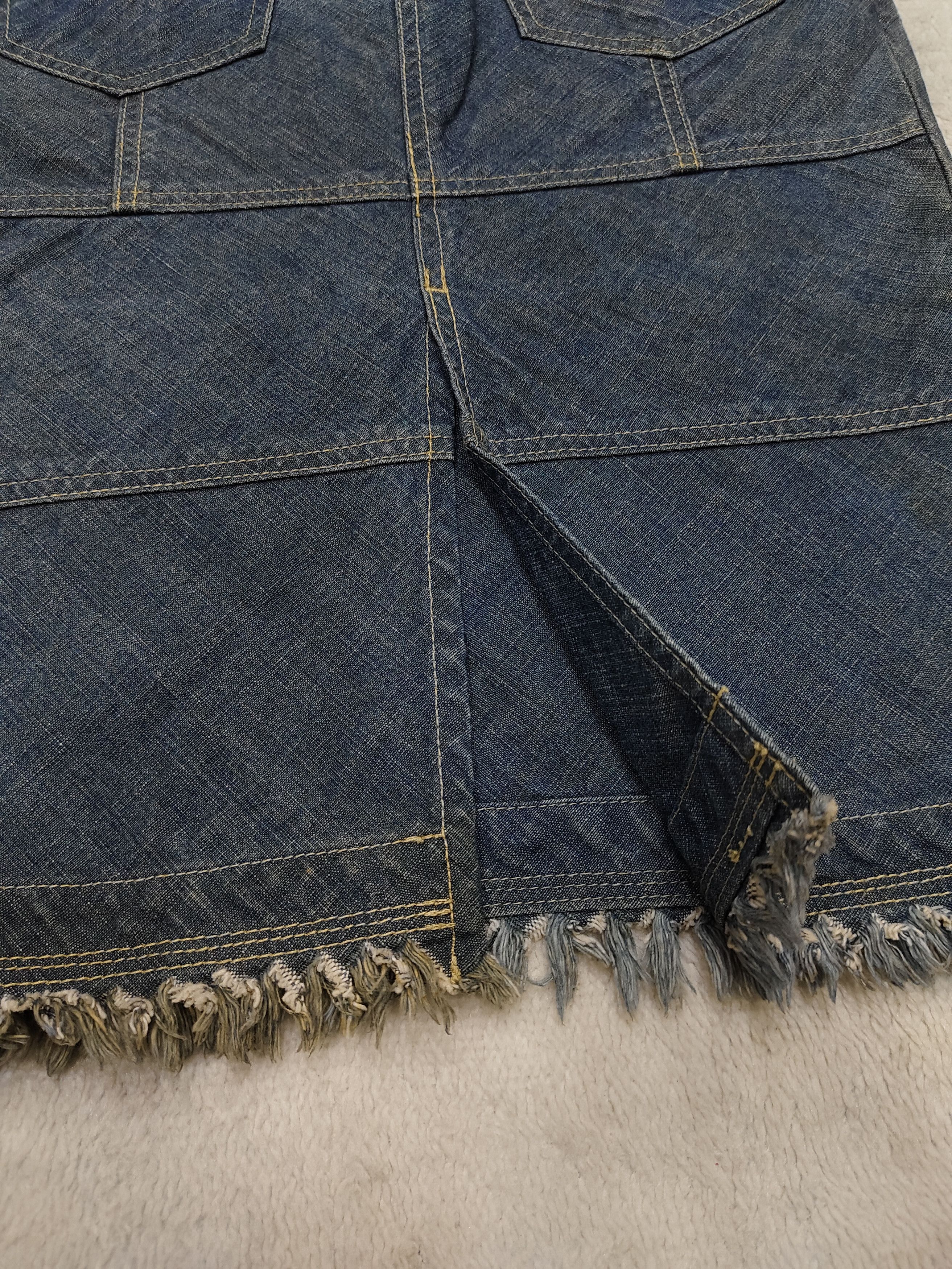 Katharine Hamnett London 💥Vtg Katherine Hamnett💥 Mud Washed Denim Knee Skirt Size 28" / US 6 / IT 42 - 5 Thumbnail