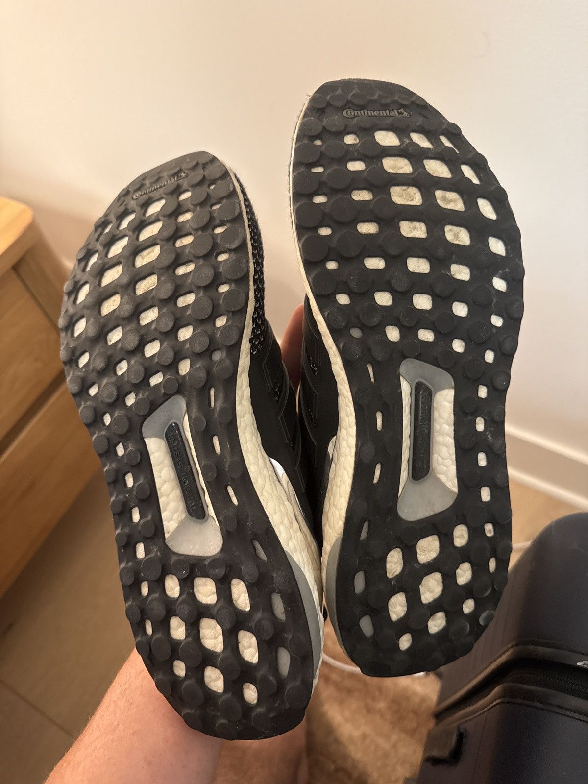 Adidas Adidas uptraboosr silver Size US 10 / EU 43 - 2 Thumbnail