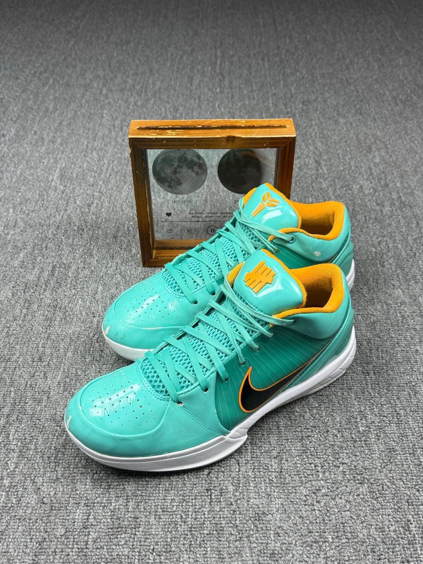 Nike Nike KOBE4 Blue Lowtop Sneakers 11 Men Size US 11 / EU 44 - 1 Thumbnail