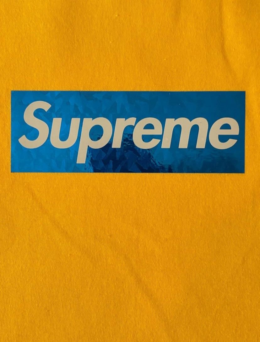 Supreme 2006 Supreme Yellow Holographic Box Logo XXL Size US XXL / EU 58 / 5 - 2 Thumbnail