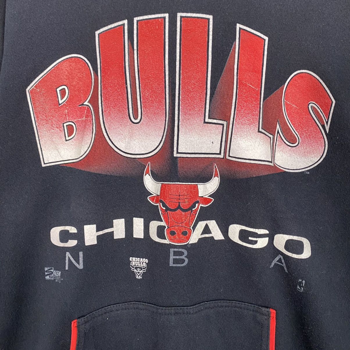 NBA 🔥VINTAGE HOODIE FRONT ROW SALEM SPORTSWEAR NBA CHICAGO BULLS Size US XL / EU 56 / 4 - 15 Thumbnail