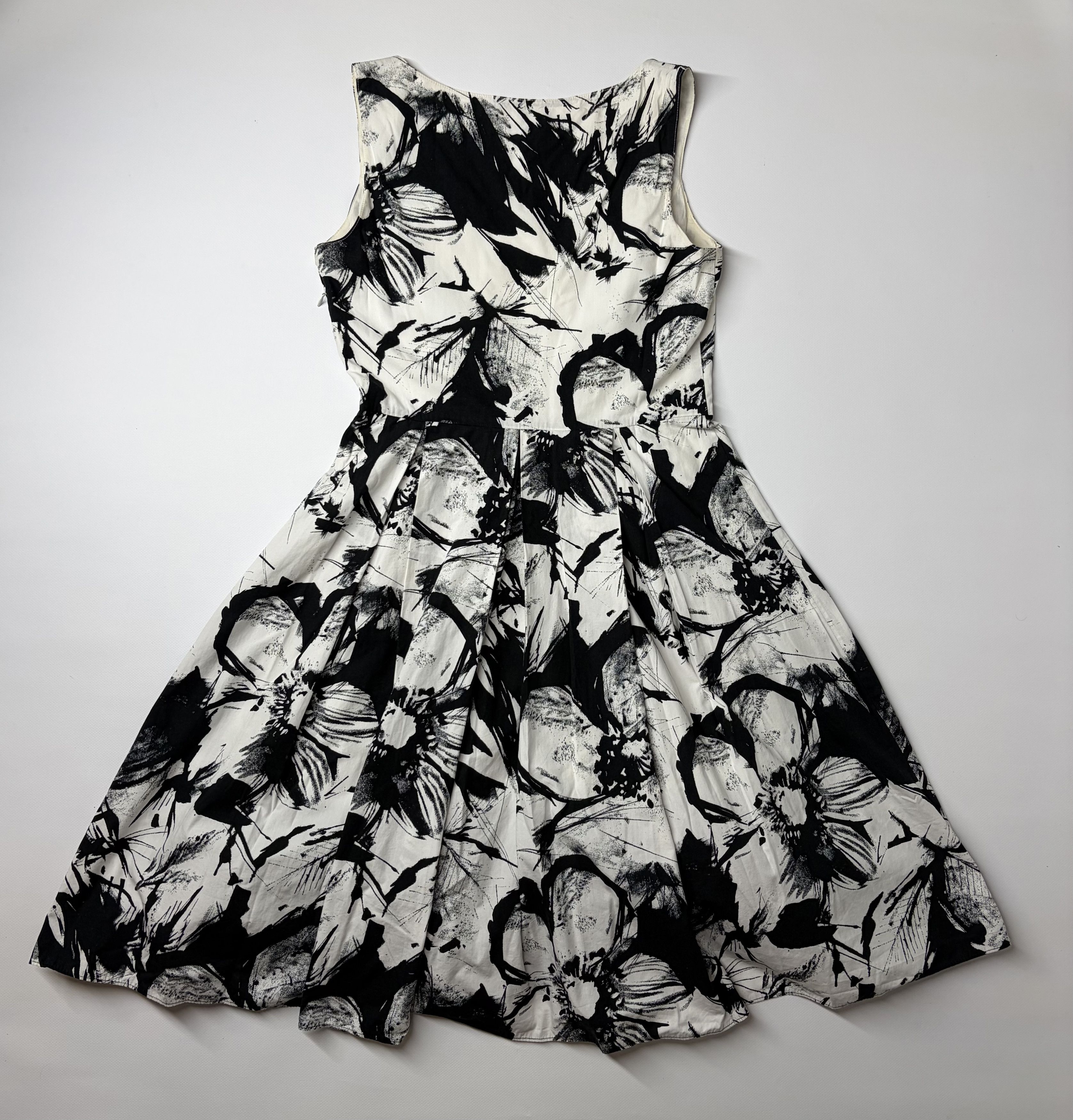 Vintage Vintage Printed dress Size M / US 6-8 / IT 42-44 - 6 Thumbnail