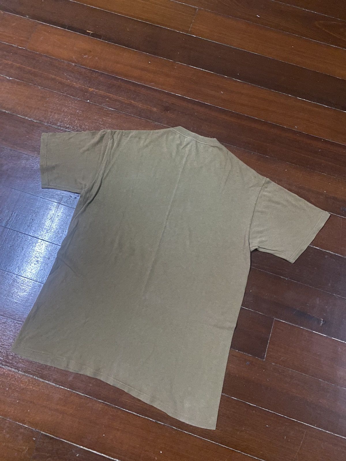 Supreme OG vtg Y2K Supreme Undisputed Heavyweight Champion 2005 Tee Size US L / EU 52-54 / 3 - 9 Thumbnail
