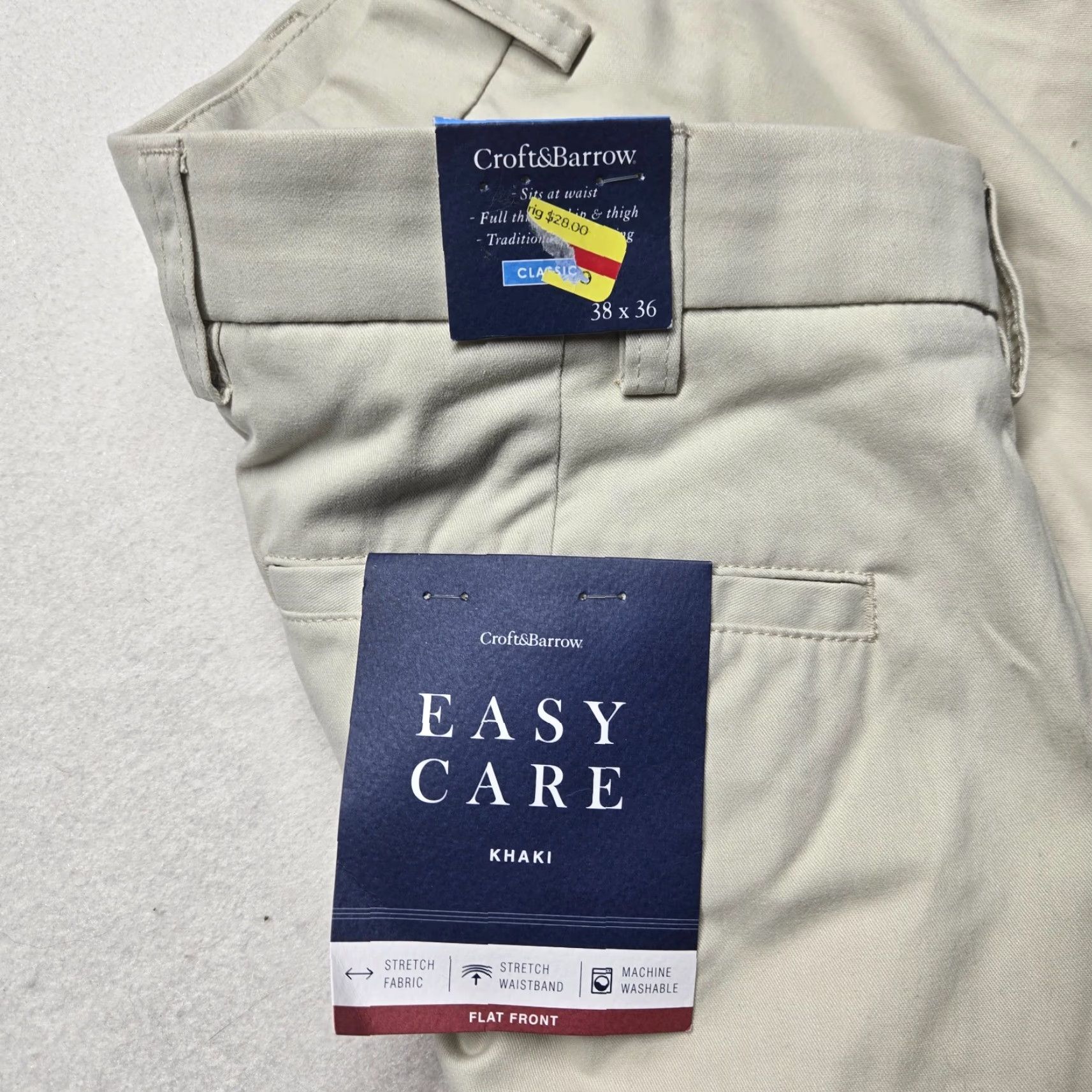 Croft & Barrow Croft & Barrow Classic Fit Cargo Pants Men’s 38 x 36 Pants Cargo Easy Care Men’s Size 38 Color Refer to Pictures Size US 38 / EU 54 - 2 Thumbnail