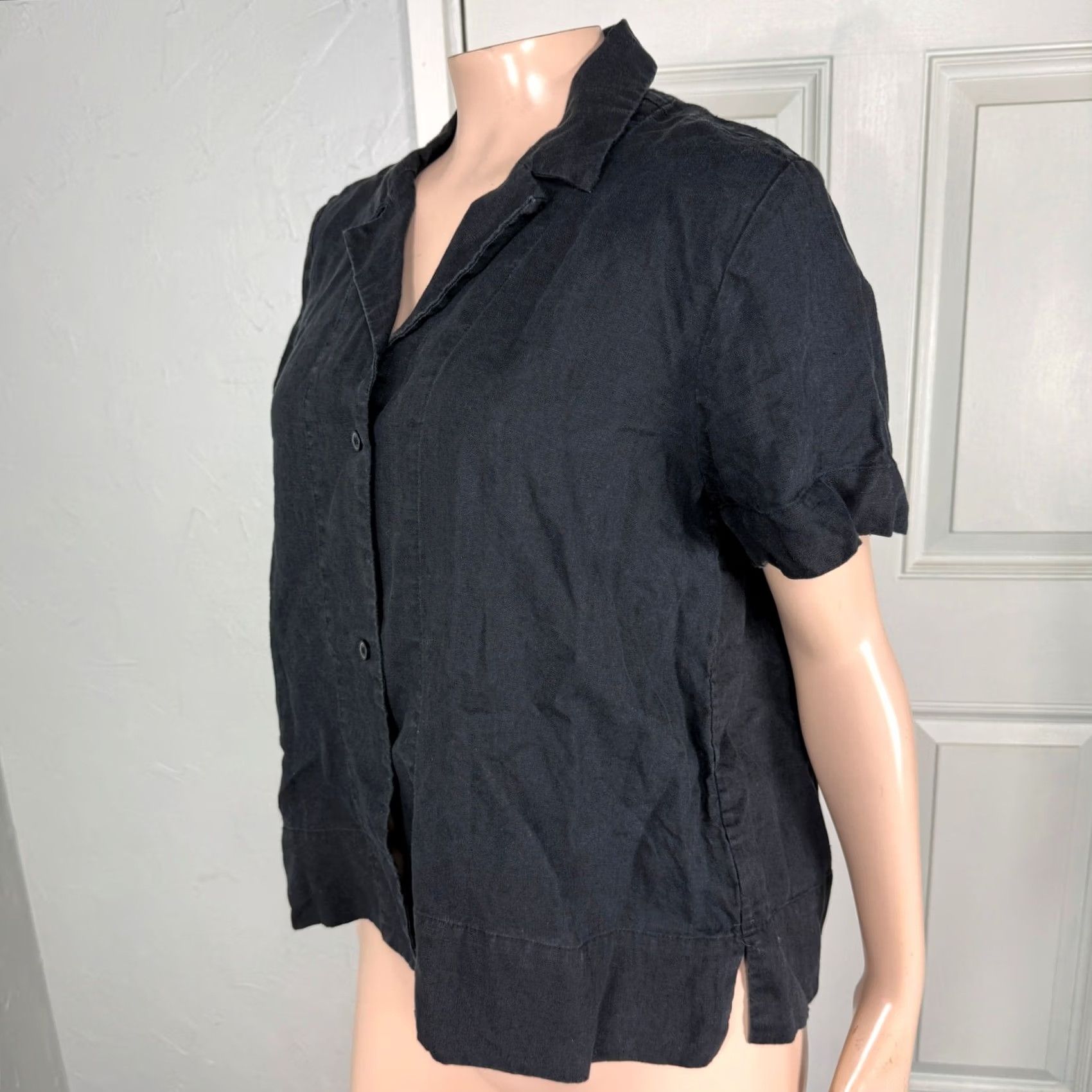 Everlane Everlane Women's Shirt Top Linen Button Short Sleeve Casual Classic Black 8 Shirt Womens Linen Button-Up 40 Bust 22hem Spring Summer Fall Size M / US 6-8 / IT 42-44 - 2 Thumbnail