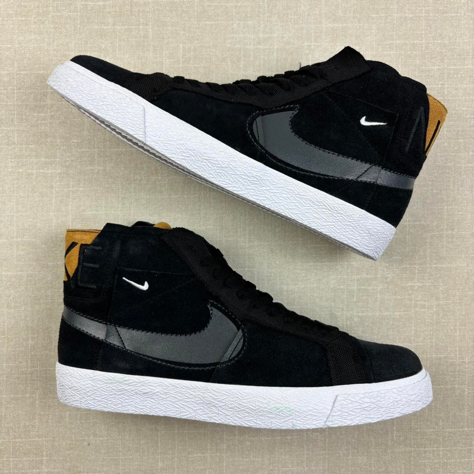 Nike ♣️ 2023 Nike SB Blazer Mid “Black Patchwork” 9.5M Size US 9.5 / EU 42-43 - 2 Thumbnail