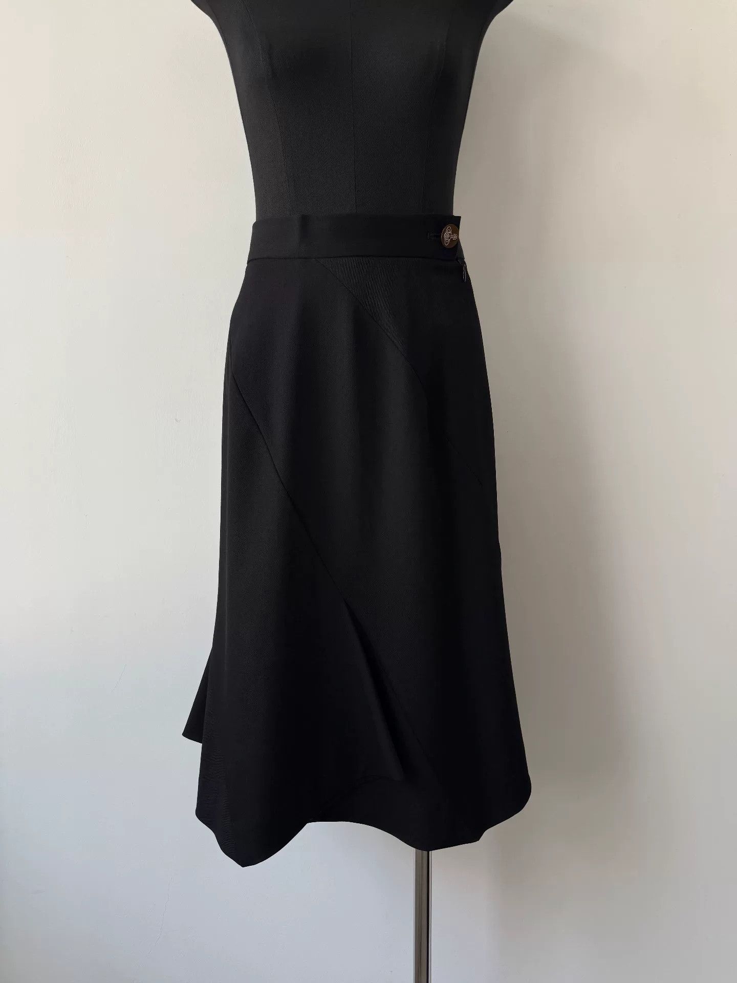 Vivienne Westwood Vivienne Westwood Red Label Black Tailored Skirt Size 25" / US 0 / IT 36 - 1 Thumbnail