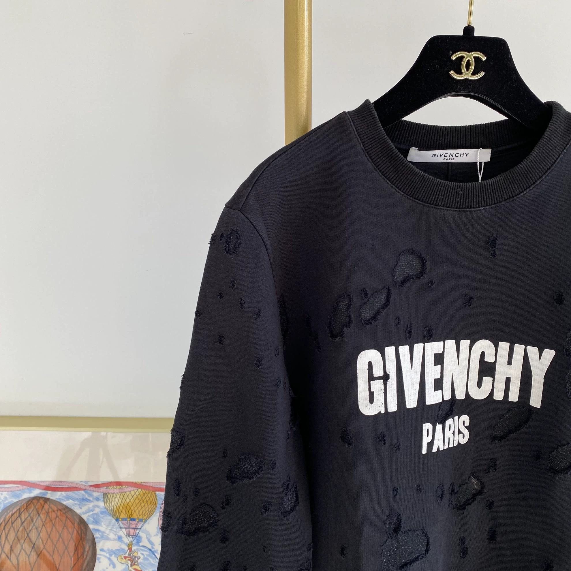 Givenchy Givenchy Black Letter Logo Sweatshirt XS Size US XS / EU 42 / 0 - 3 Thumbnail