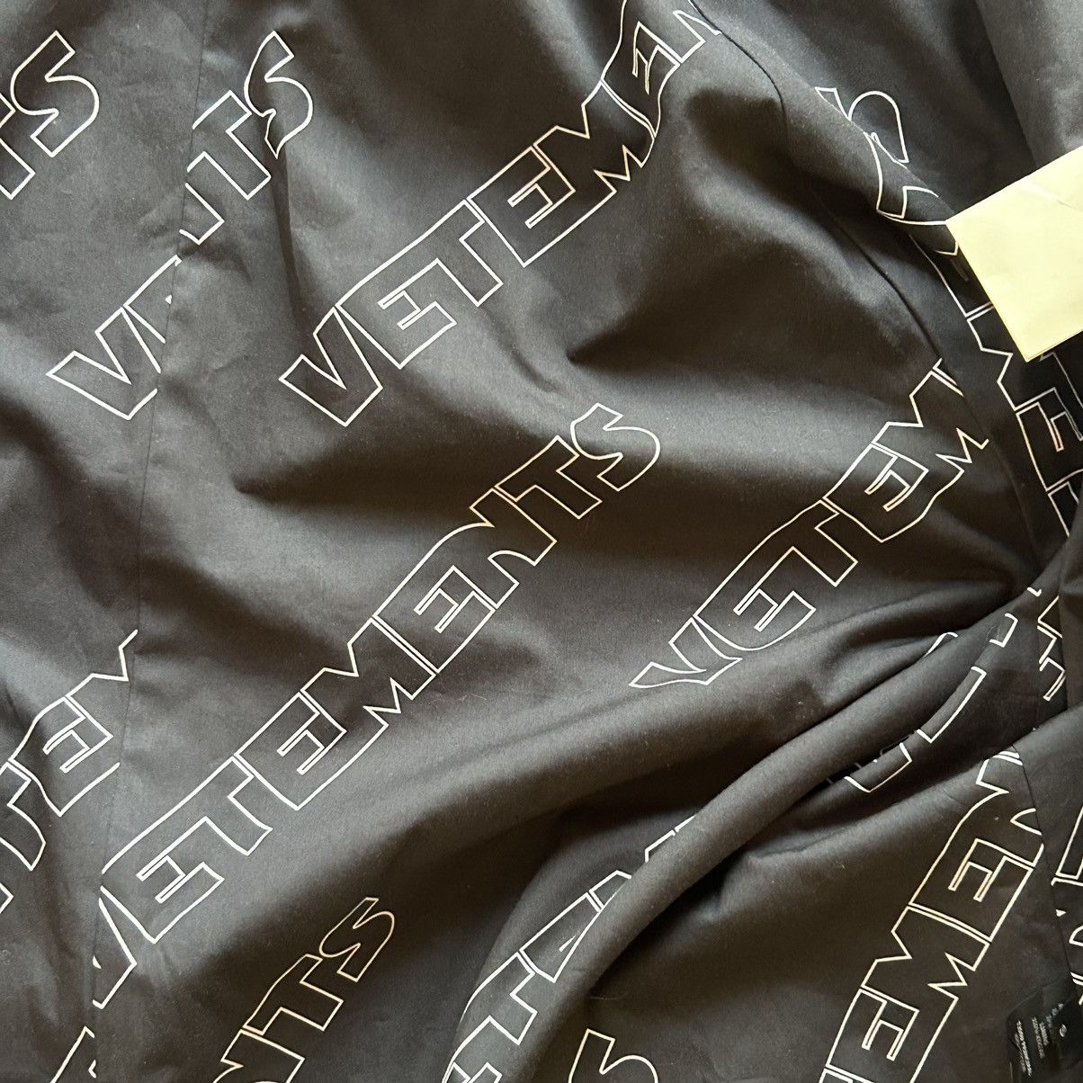 Vetements Vetements SS18 grocery bag coat Size S / US 4 / IT 40 - 13 Thumbnail