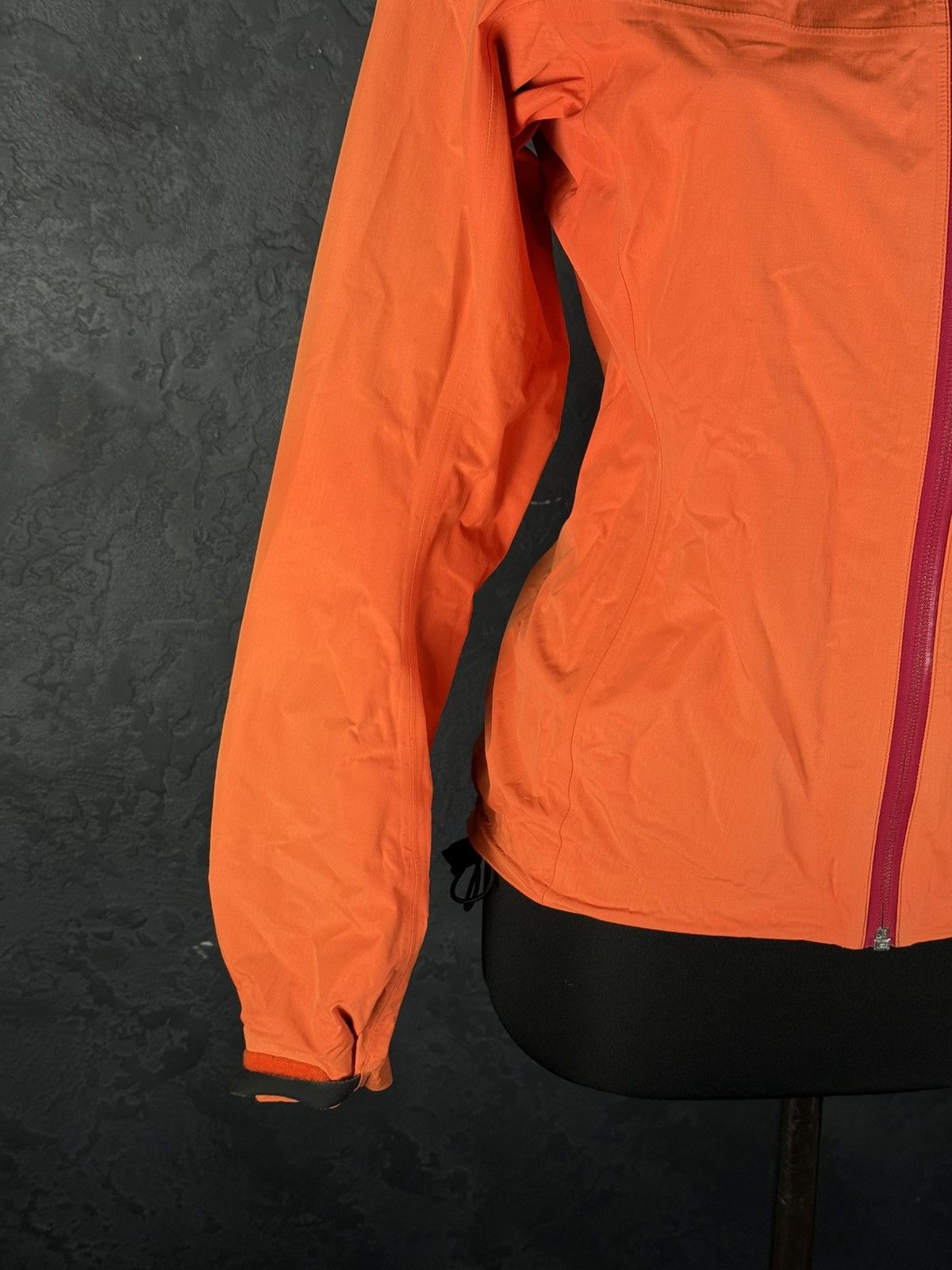 Arc'teryx Vintage Arc'teryx Alpha SI Goretex Jacket Size S / US 4 / IT 40 - 4 Thumbnail