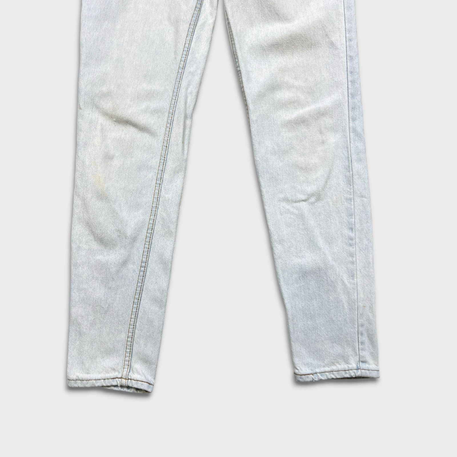Levi's × Vintage Vintage Levi's 512 Jeans 24x30 Slim Fit Taper Denim 90s Pant Size 24" / US 00 / IT 34 - 4 Thumbnail