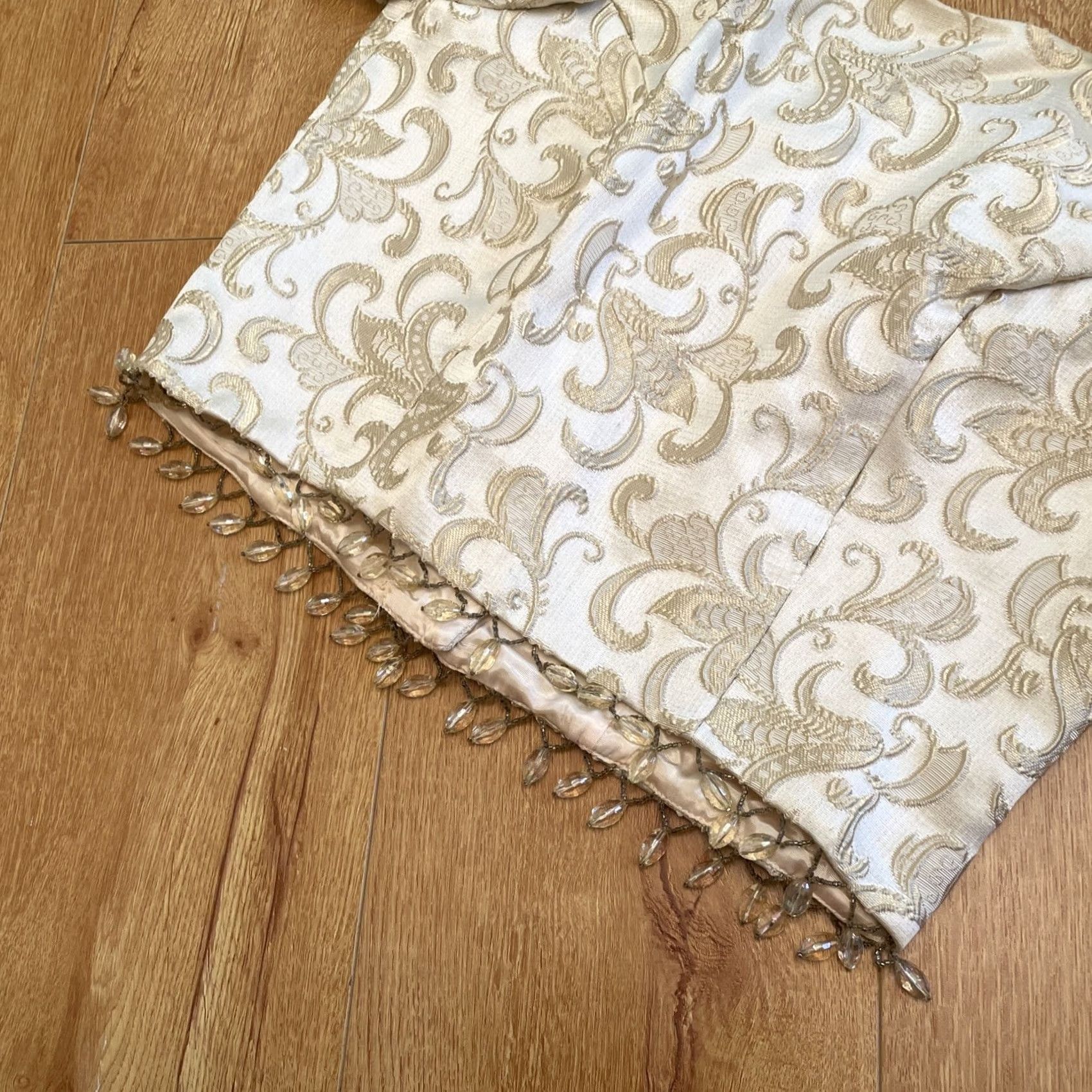 Vintage VINTAGE Cream Bead Fringe Floral Brocade Metallic Crop Top Size 12 Button Up Back Womens Eveningwear 1990s Ivory Size XL / US 12-14 / IT 48-50 - 5 Thumbnail