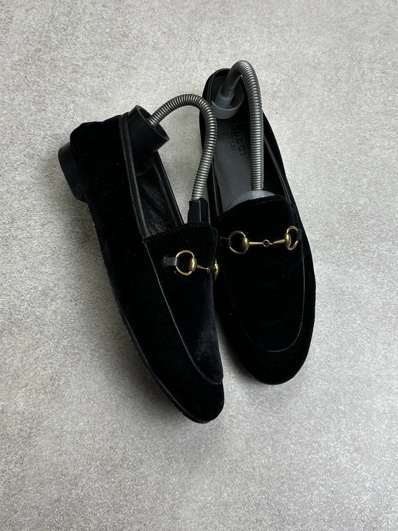 Gucci Gucci Low Suede Flats Womans EUR 39 Size US 9 / IT 39 - 2 Thumbnail