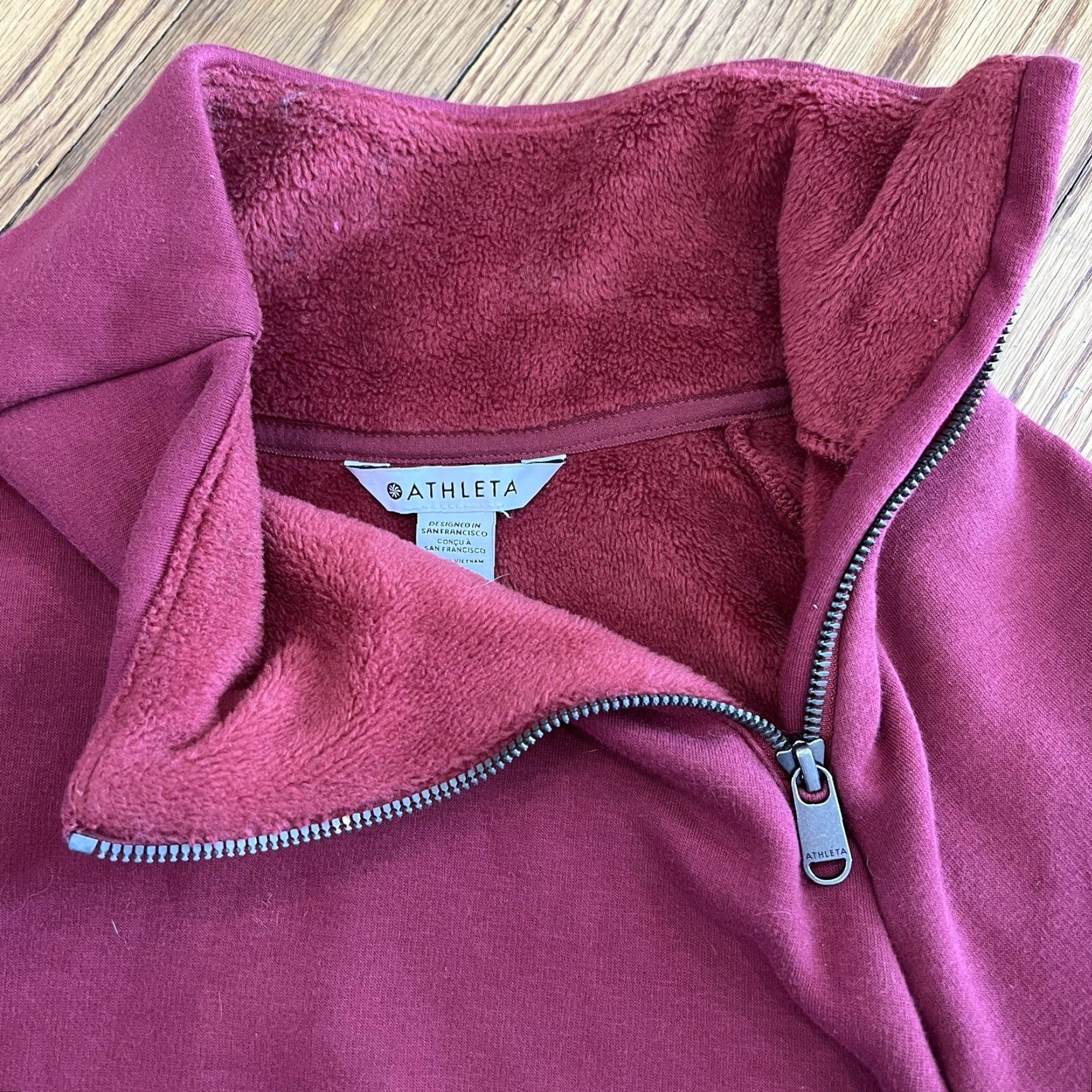 Athleta Athleta Sweatshirt Tunic Women XXS Red Fleece Zip Pockets Mock Neck Activewear Dress Modern Classic Outdoor Size XXS / US 00 / IT 34 - 4 Thumbnail
