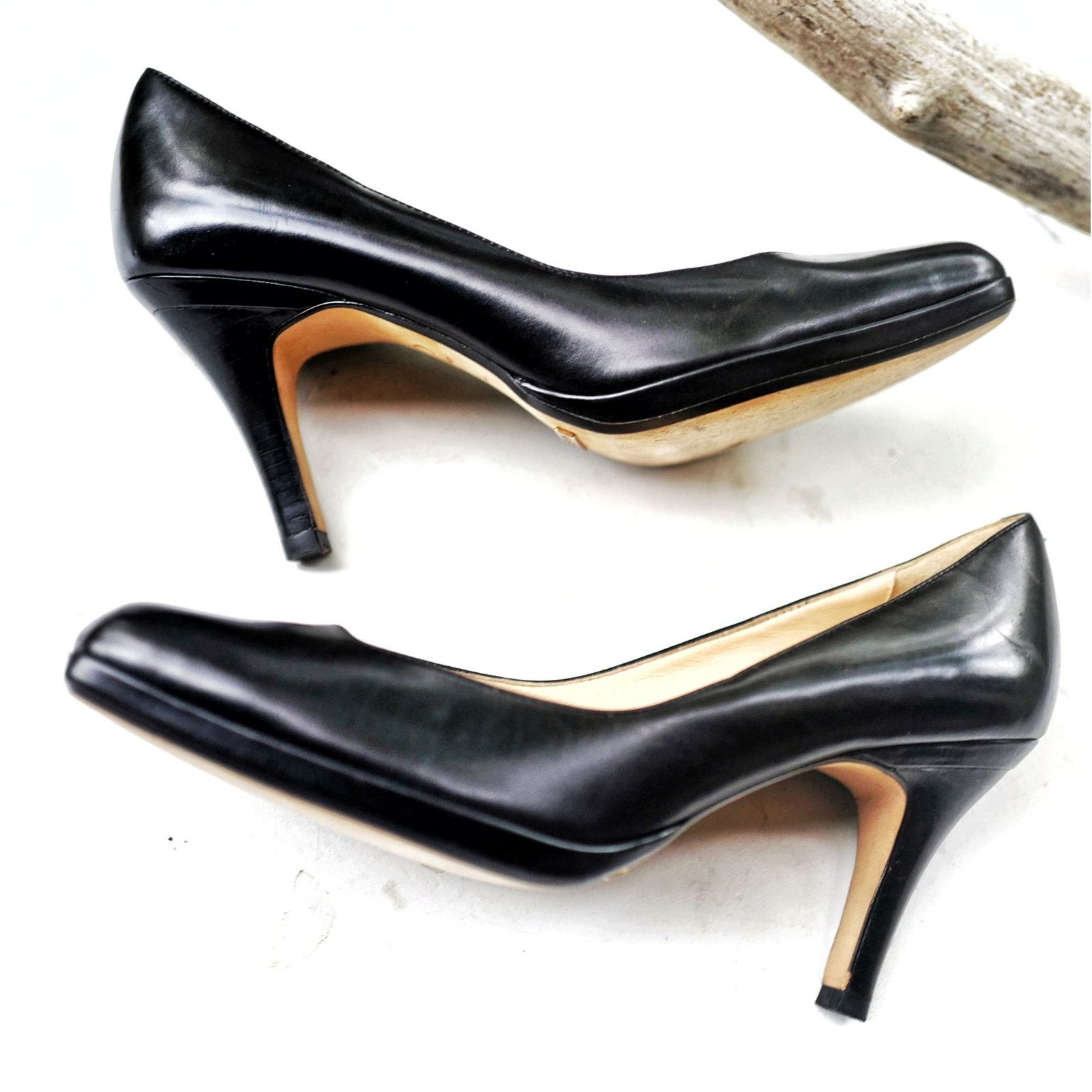 Nike pumps high heels online