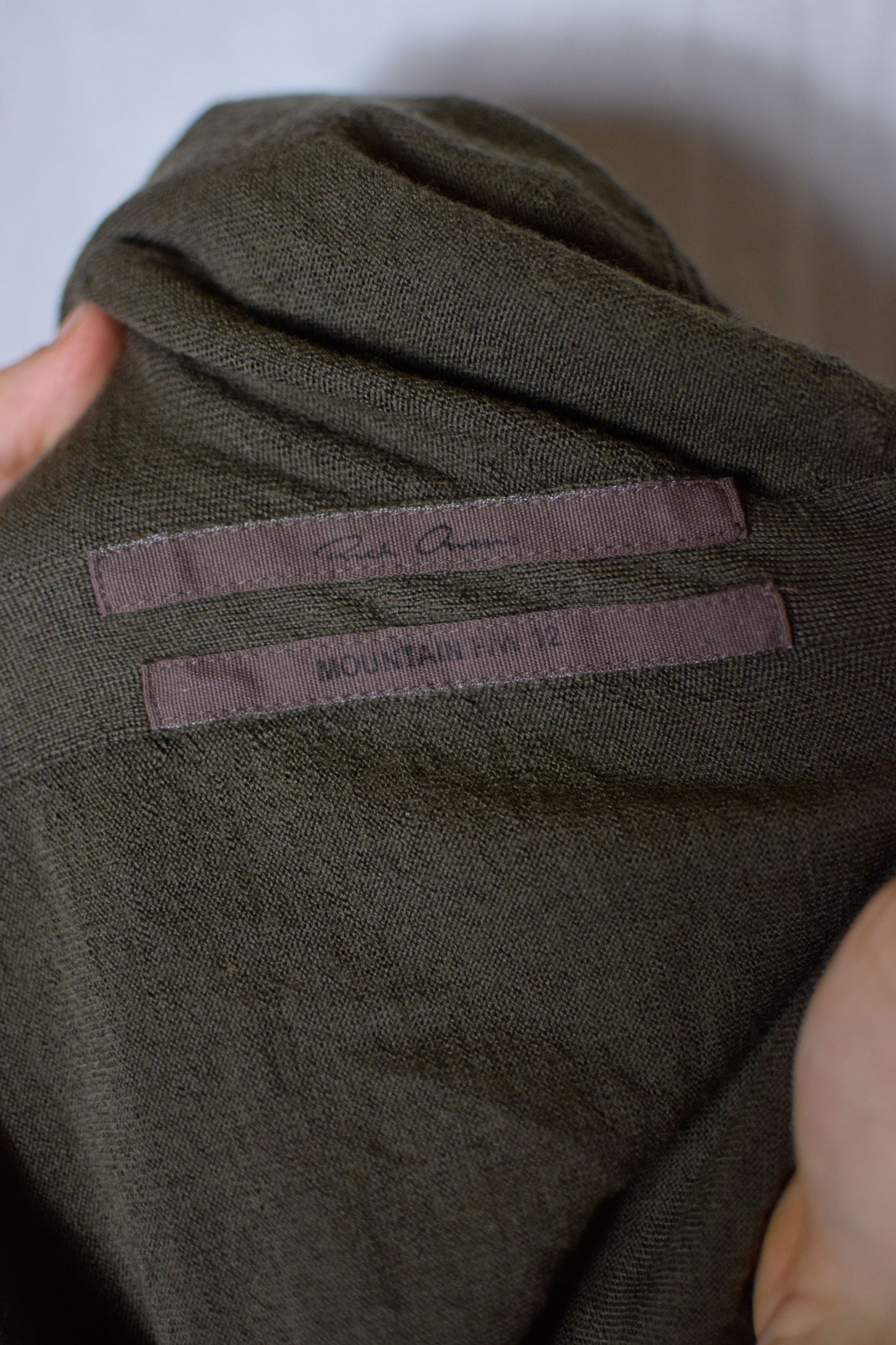 Rick Owens Rick Owens AW12 Mountain Sweater - RU9655 -M Size US M / EU 48-50 / 2 - 8 Thumbnail