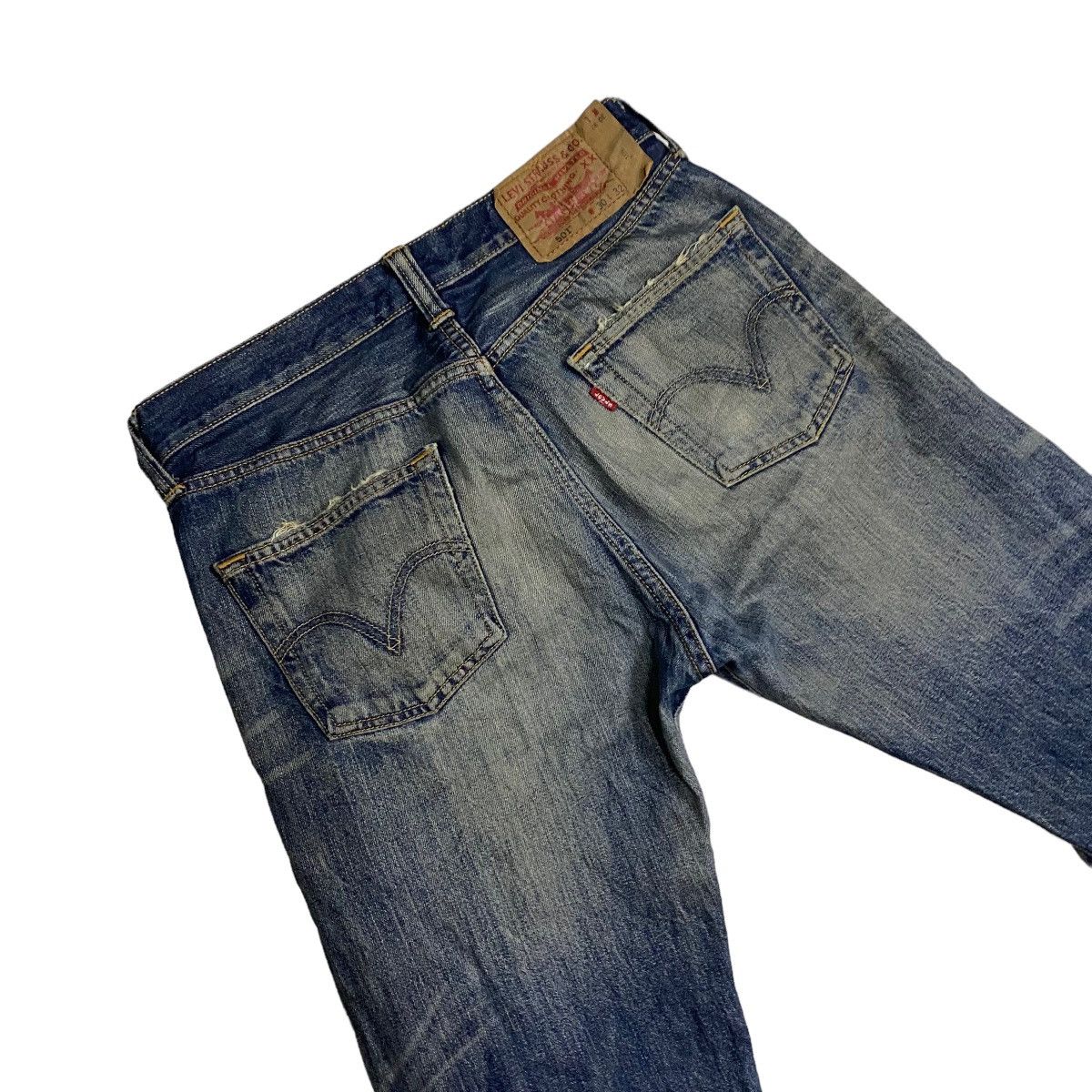 Levi's Levis 501 Kurt Cobain distressed denim Size US 30 / EU 46 - 6 Thumbnail