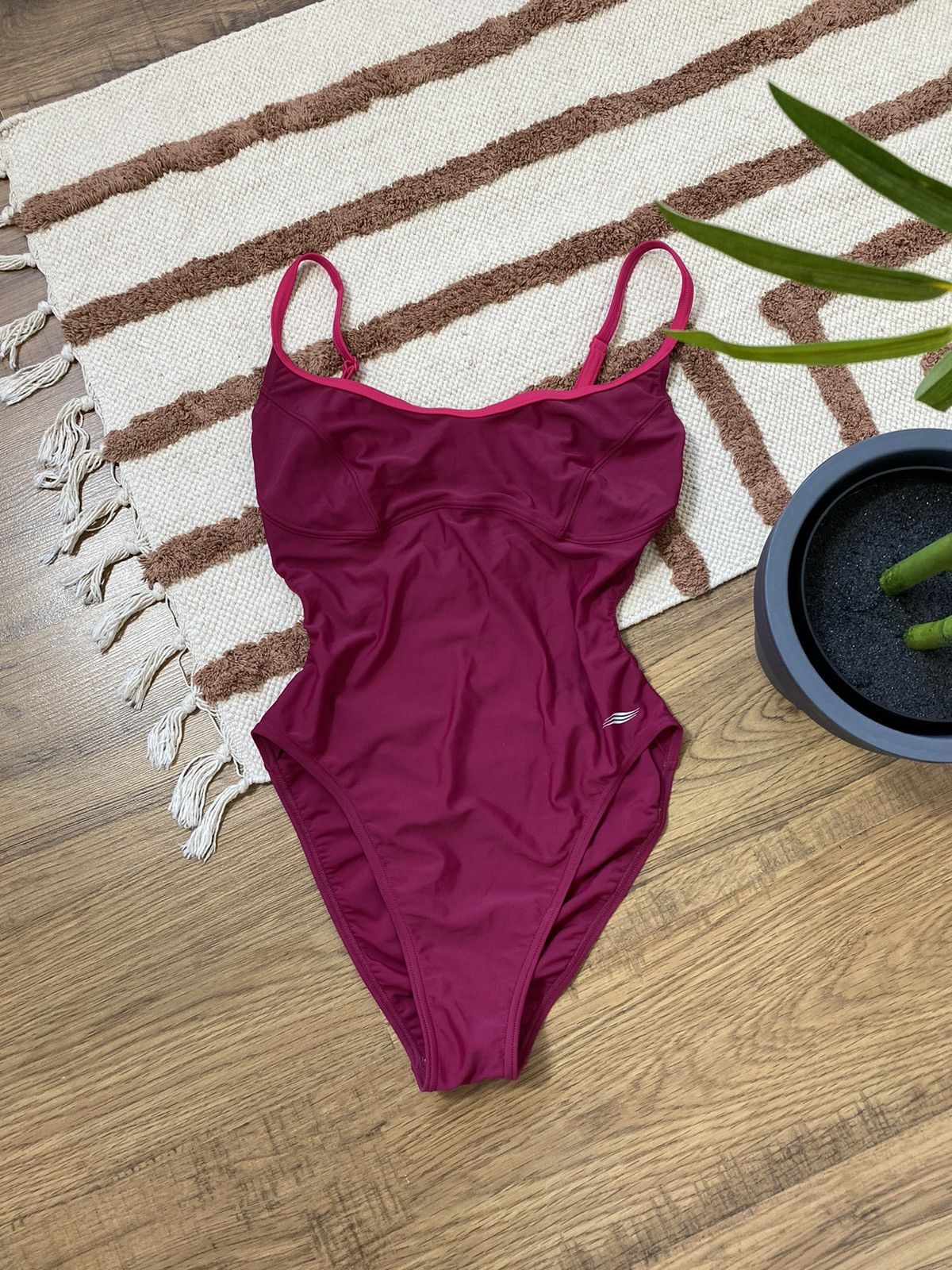 Adidas VINTAGE RARE ADIDAS 00s STYLE SWIMSUIT Size ONE SIZE - 2 Thumbnail