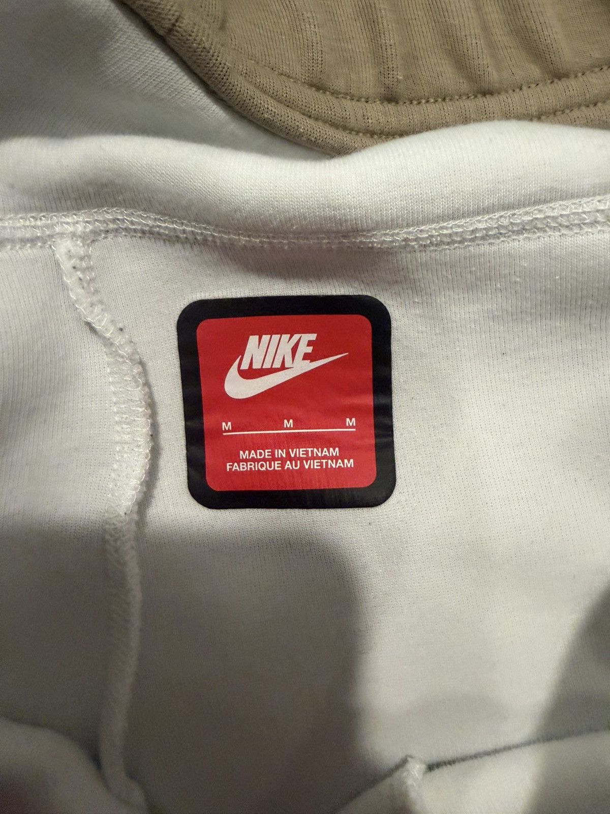 Nike Nike tech pants cream Size US M / EU 48-50 / 2 - 2 Thumbnail