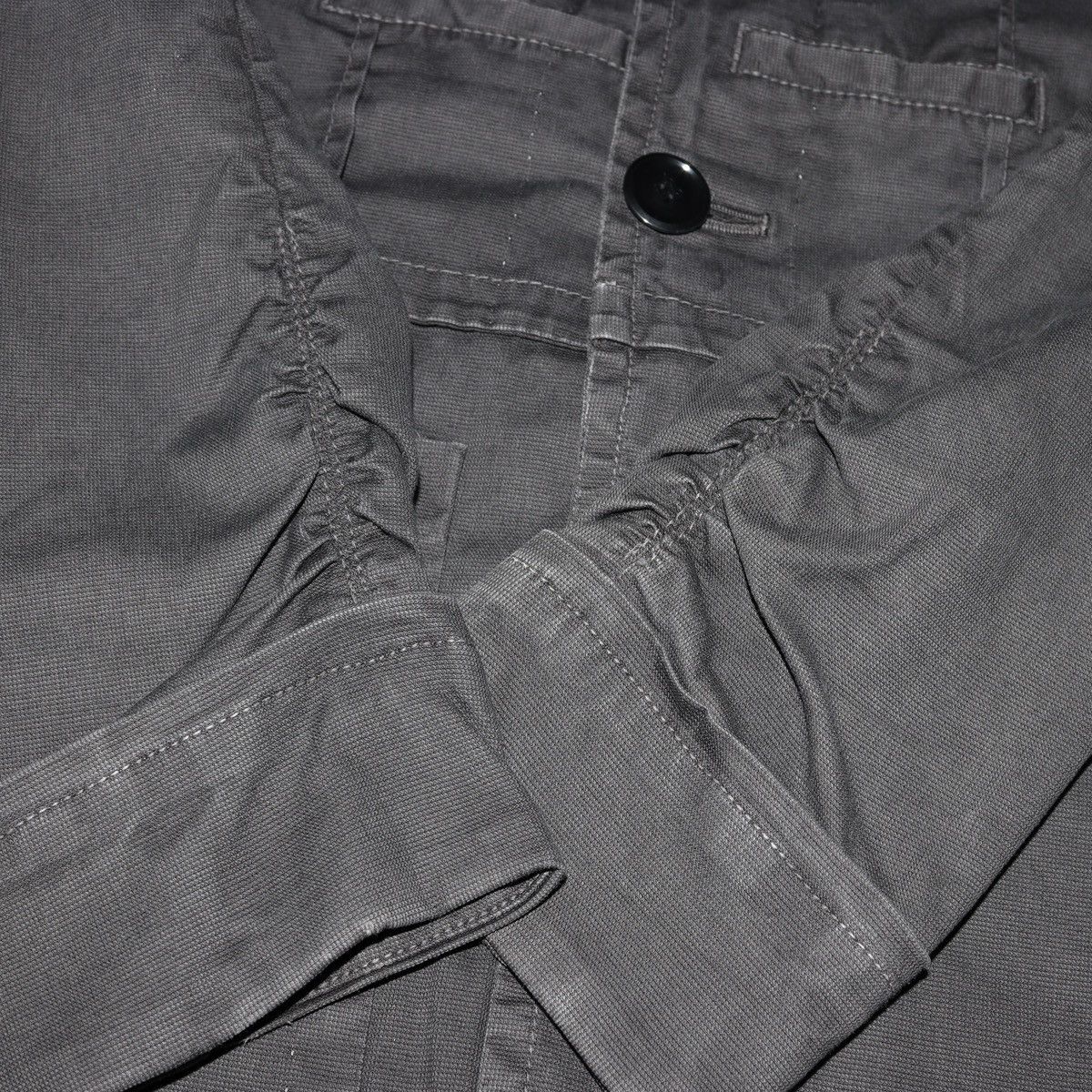Undercover UNDERCOVER SS11 “UNDERMAN” Reconstructed Military Jacket Size US XS / EU 42 / 0 - 4 Thumbnail