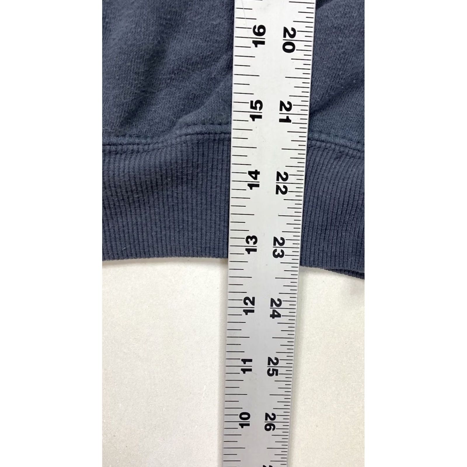 Vintage VINTAGE ACDC Back In Black Lightweight Crewneck Sweatshirt Women XS Blue Music Size XS / US 0-2 / IT 36-38 - 7 Thumbnail