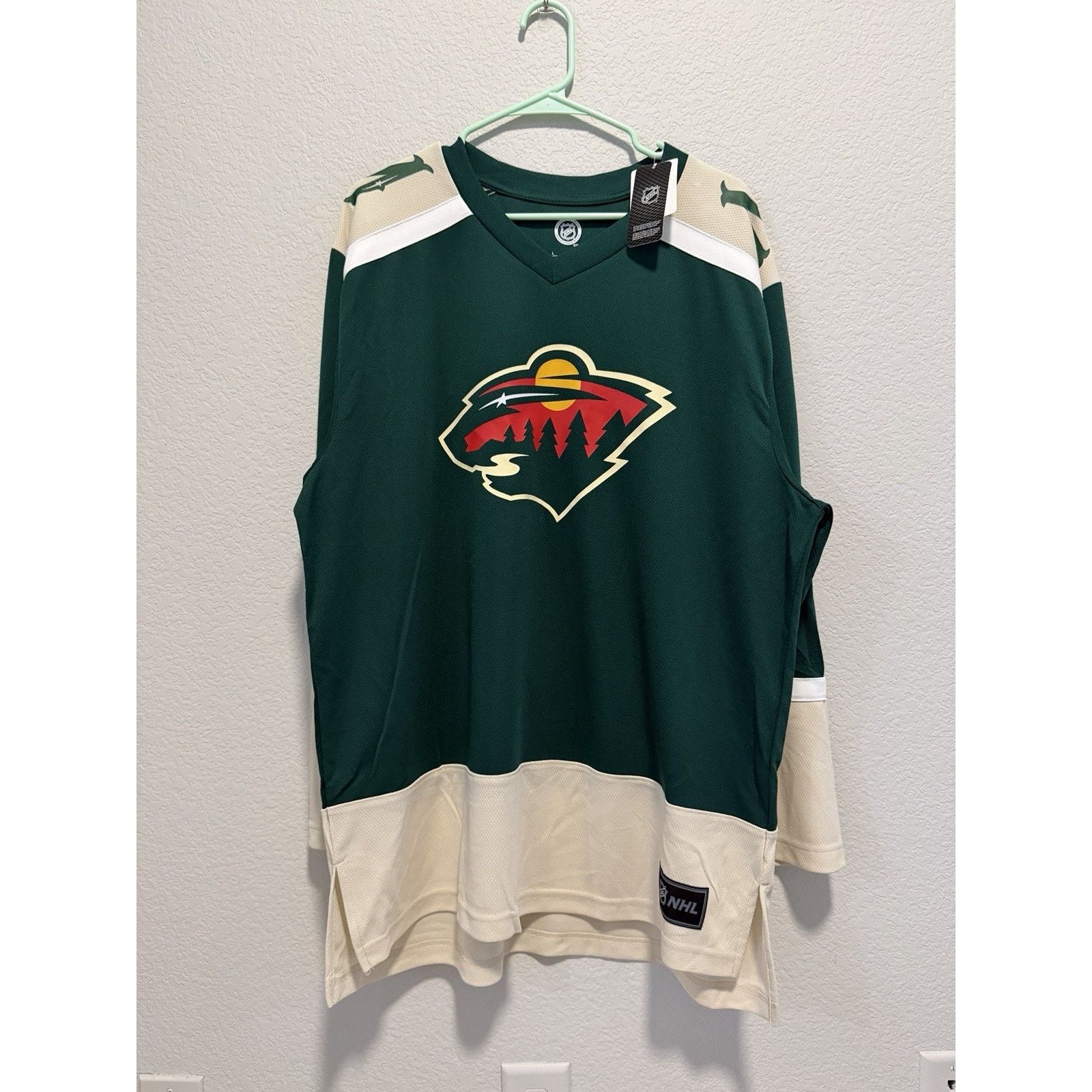 NHL Minnesota Wild Kirill Kaprizov 97 Jersey NHL Hockey Size XL Size US XL / EU 56 / 4 - 6 Thumbnail