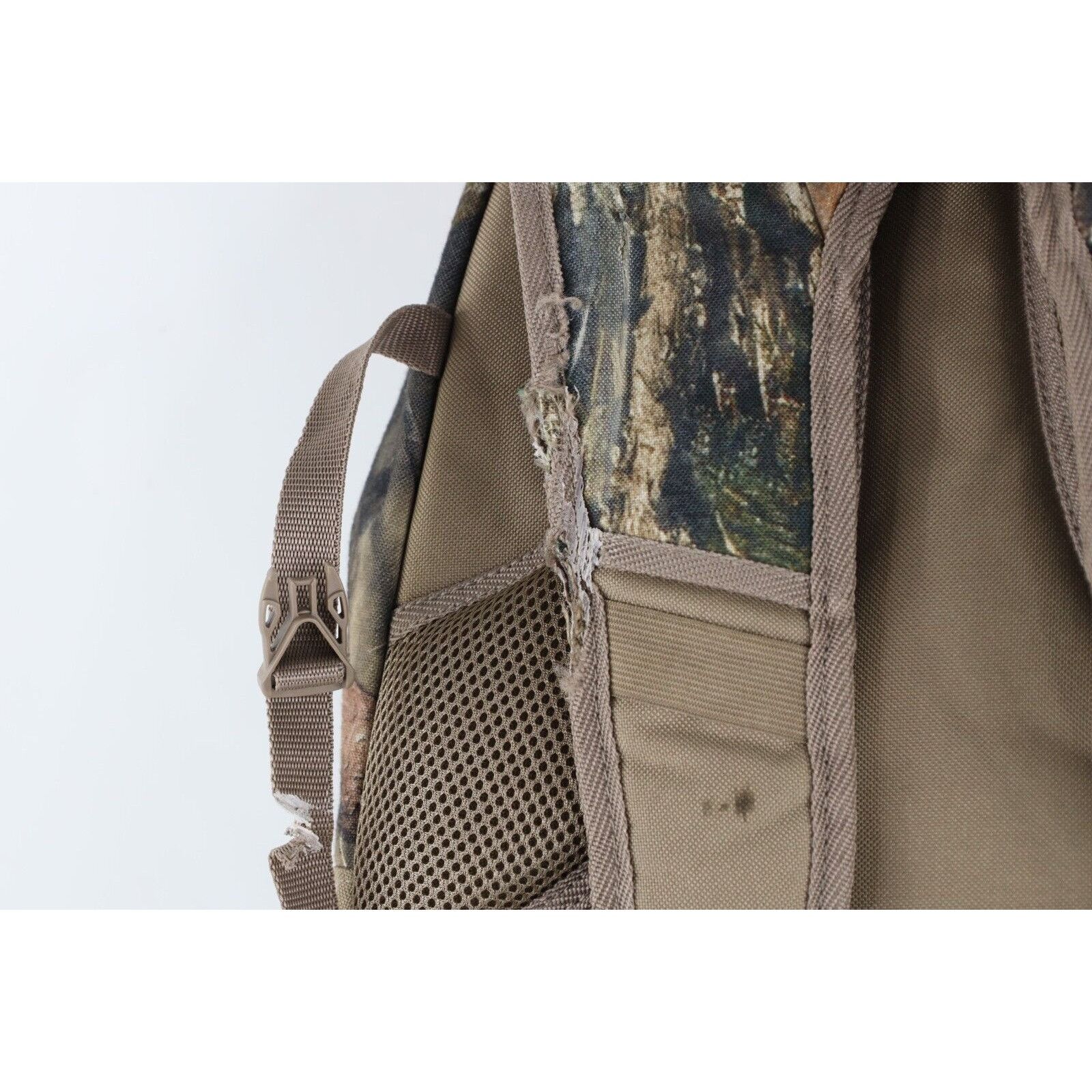 Vintage Vintage Streetwear Camouflage Hiking Hunting Backpack Bag Size ONE SIZE - 8 Thumbnail