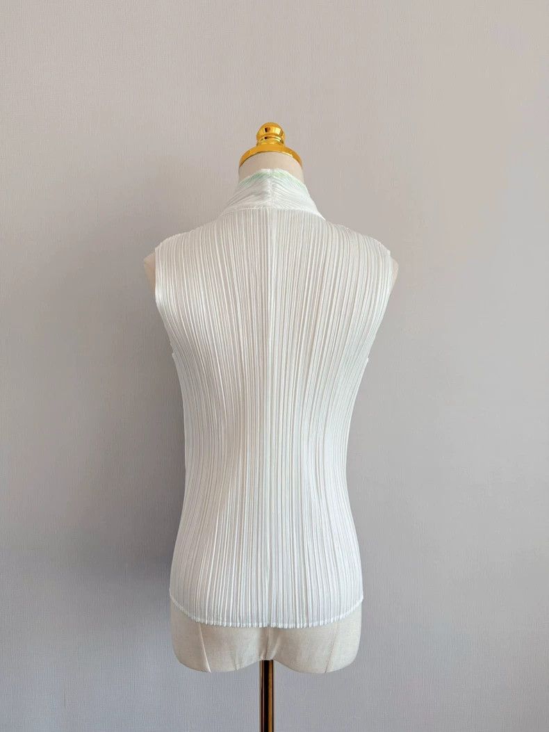 Issey Miyake Issey Miyake White green-edged pleated vest Size M / US 6-8 / IT 42-44 - 6 Thumbnail