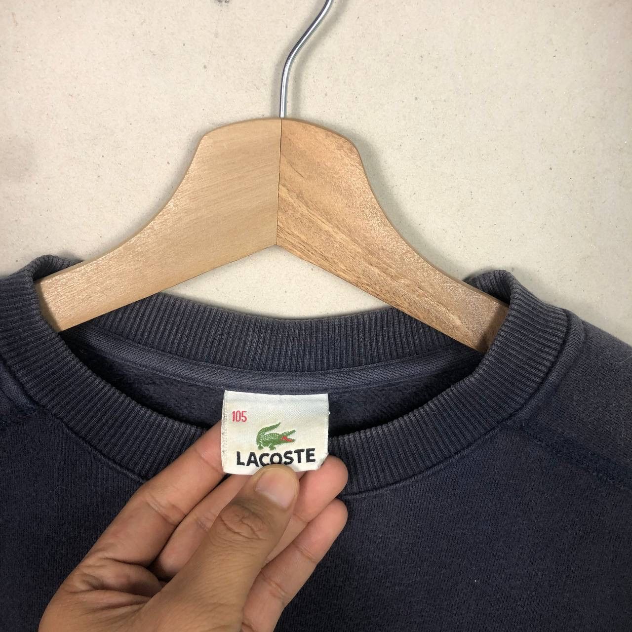 Lacoste × Vintage Sun Faded Vintage 90s LACOSTE Big Logo Plain Sweatshirt Size US L / EU 52-54 / 3 - 5 Thumbnail