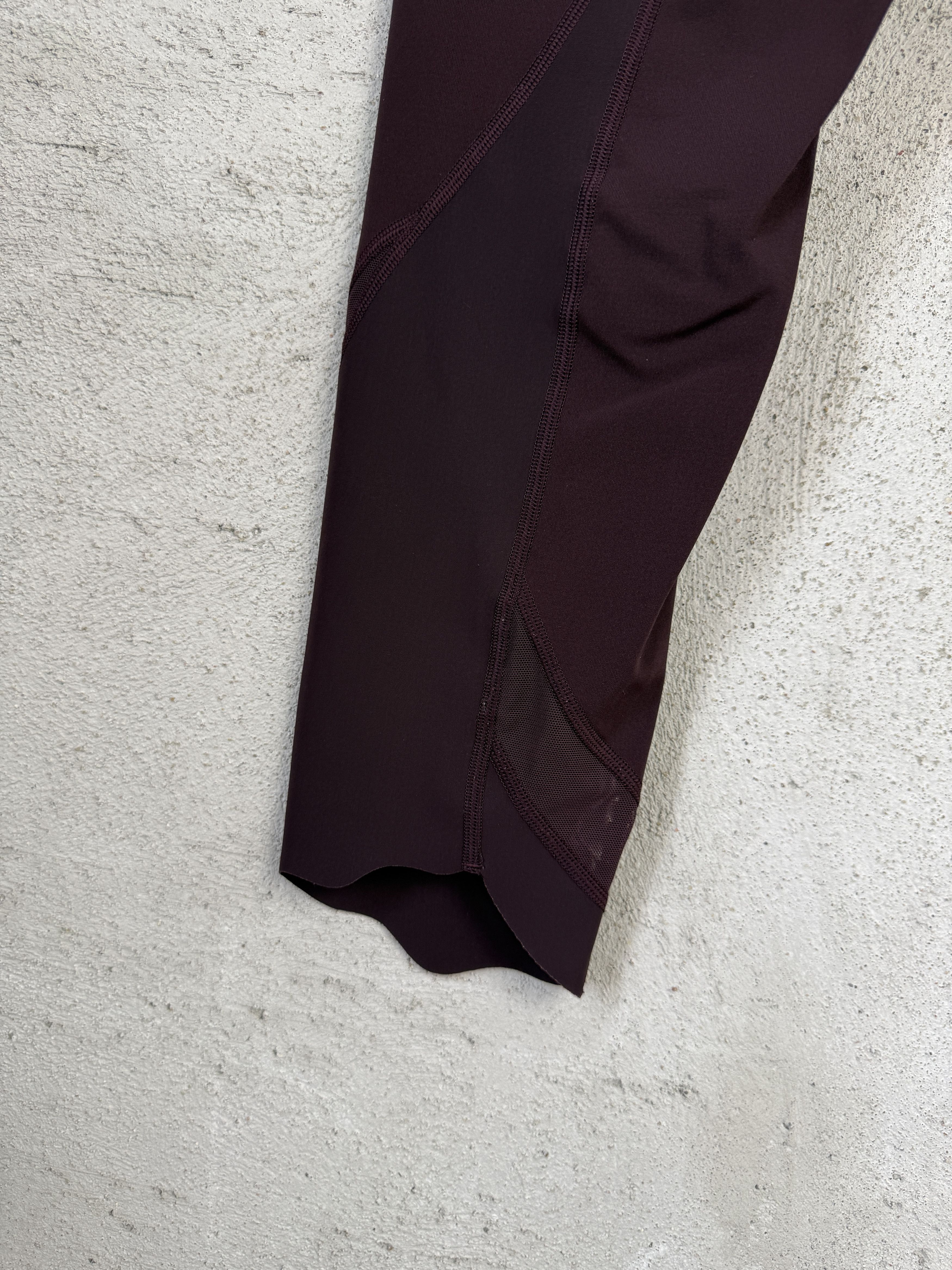 Lululemon Lululemon leggings 7/8 sport yoga gym pilates Size 28" / US 6 / IT 42 - 4 Thumbnail