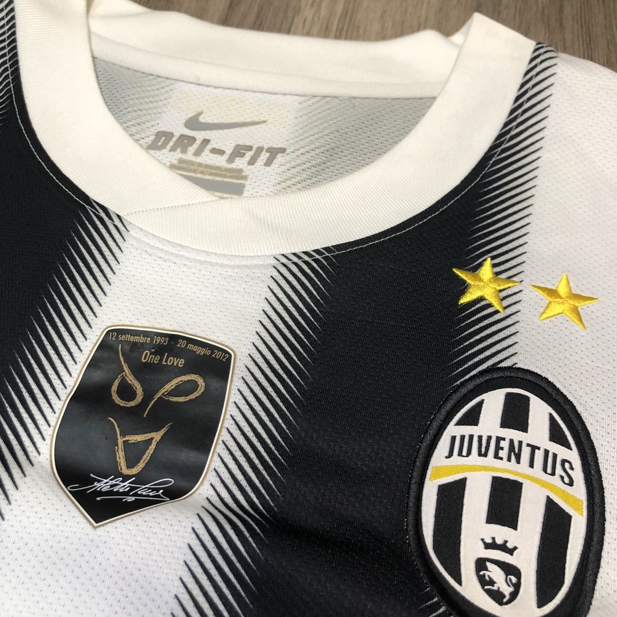 Nike Juventus 11/12 tim cup final home shirt #10 Del Piero Size US M / EU 48-50 / 2 - 4 Thumbnail