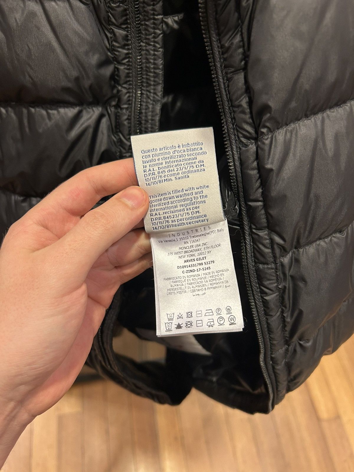 Moncler Moncler Arves Gilet Vest Black Size US XXL / EU 58 / 5 - 6 Thumbnail