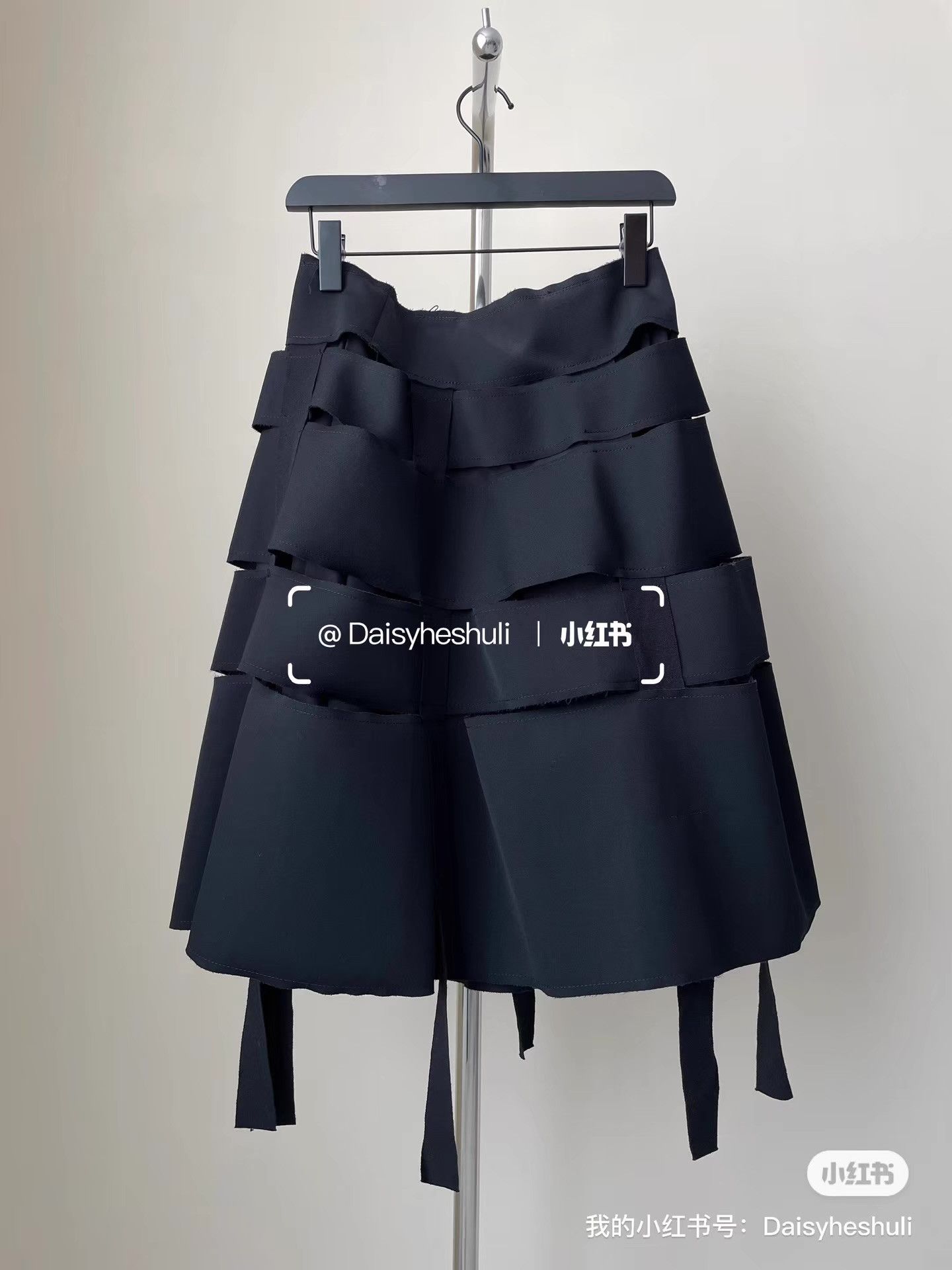 Comme des Garcons Comme des Garçons CDG Spliced Buckle Midi Skirt。 Ｑ24 Size 34" / US 12 / IT 48 - 3 Thumbnail