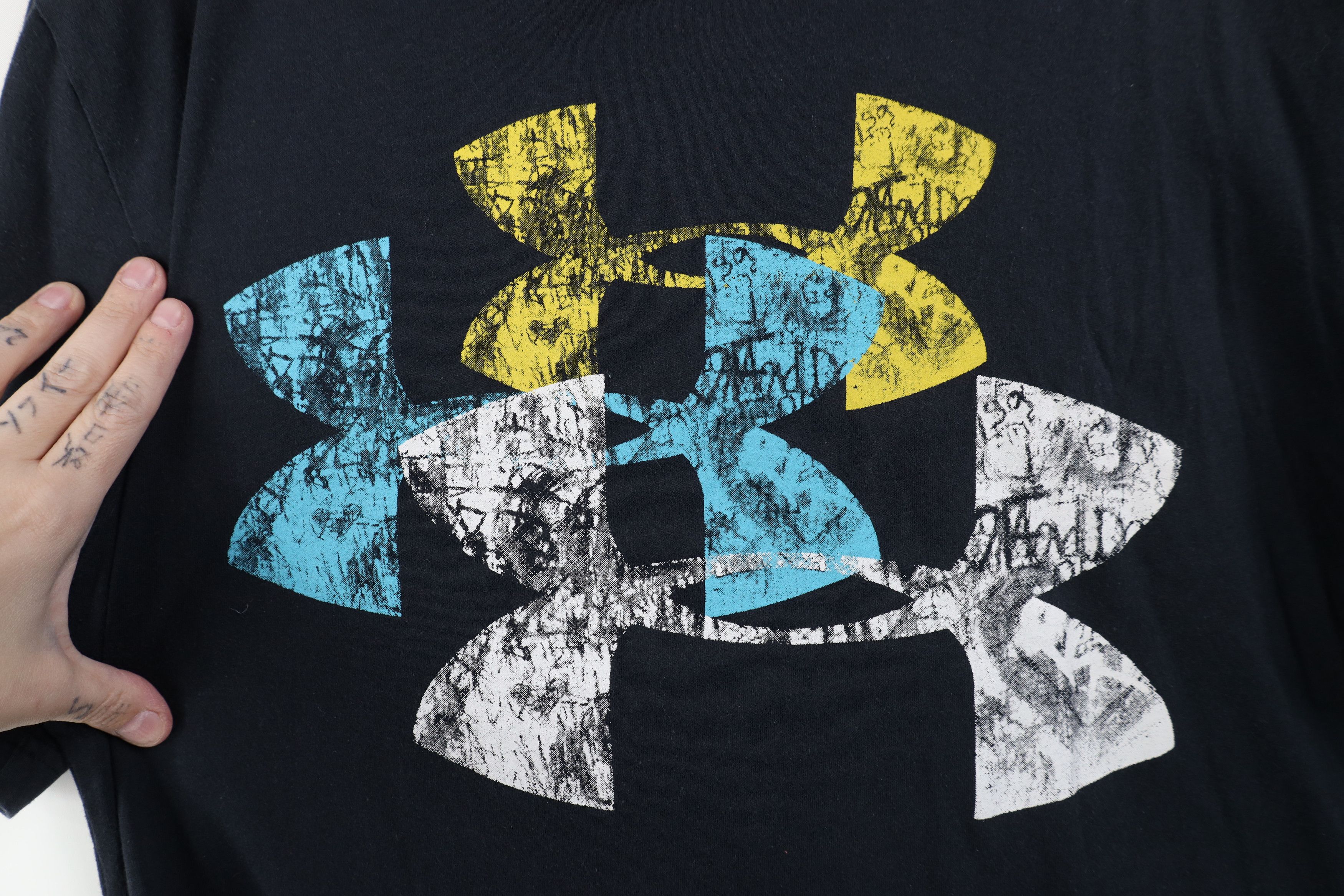 Under Armour Under Armour Mountain Big Logo Short Sleeve T-Shirt Black Size US XL / EU 56 / 4 - 4 Thumbnail