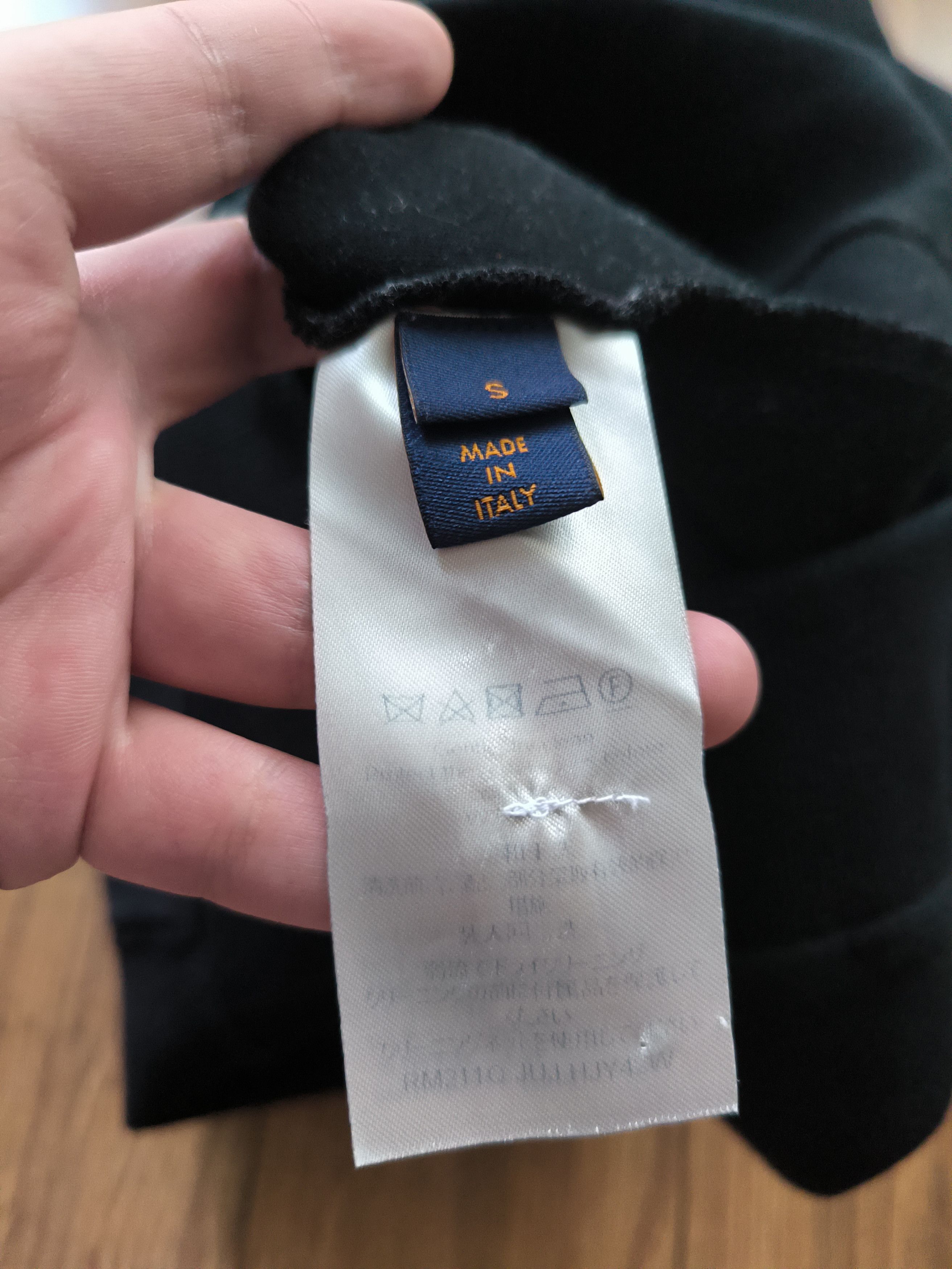 Louis Vuitton LV Double Face Travel Hoodie, S, very good condition minus Size US S / EU 44-46 / 1 - 9 Thumbnail