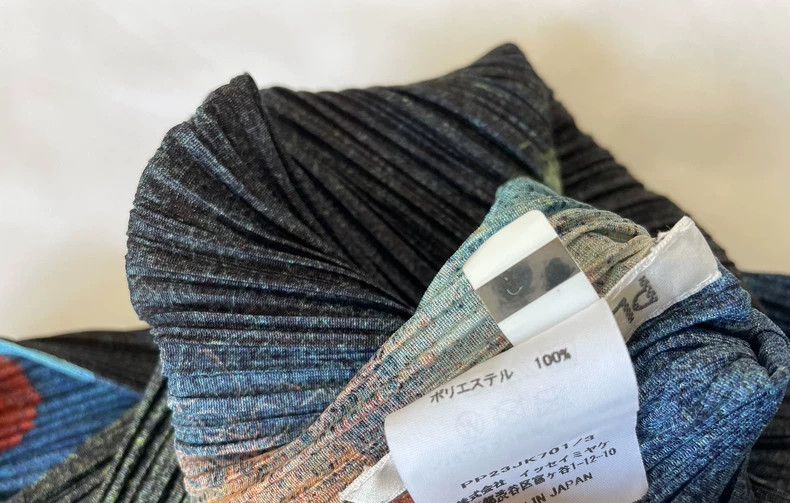 Issey Miyake Issey Miyake size:3 Multicolored pleated long-sleeved shir Size XS / US 0-2 / IT 36-38 - 5 Thumbnail