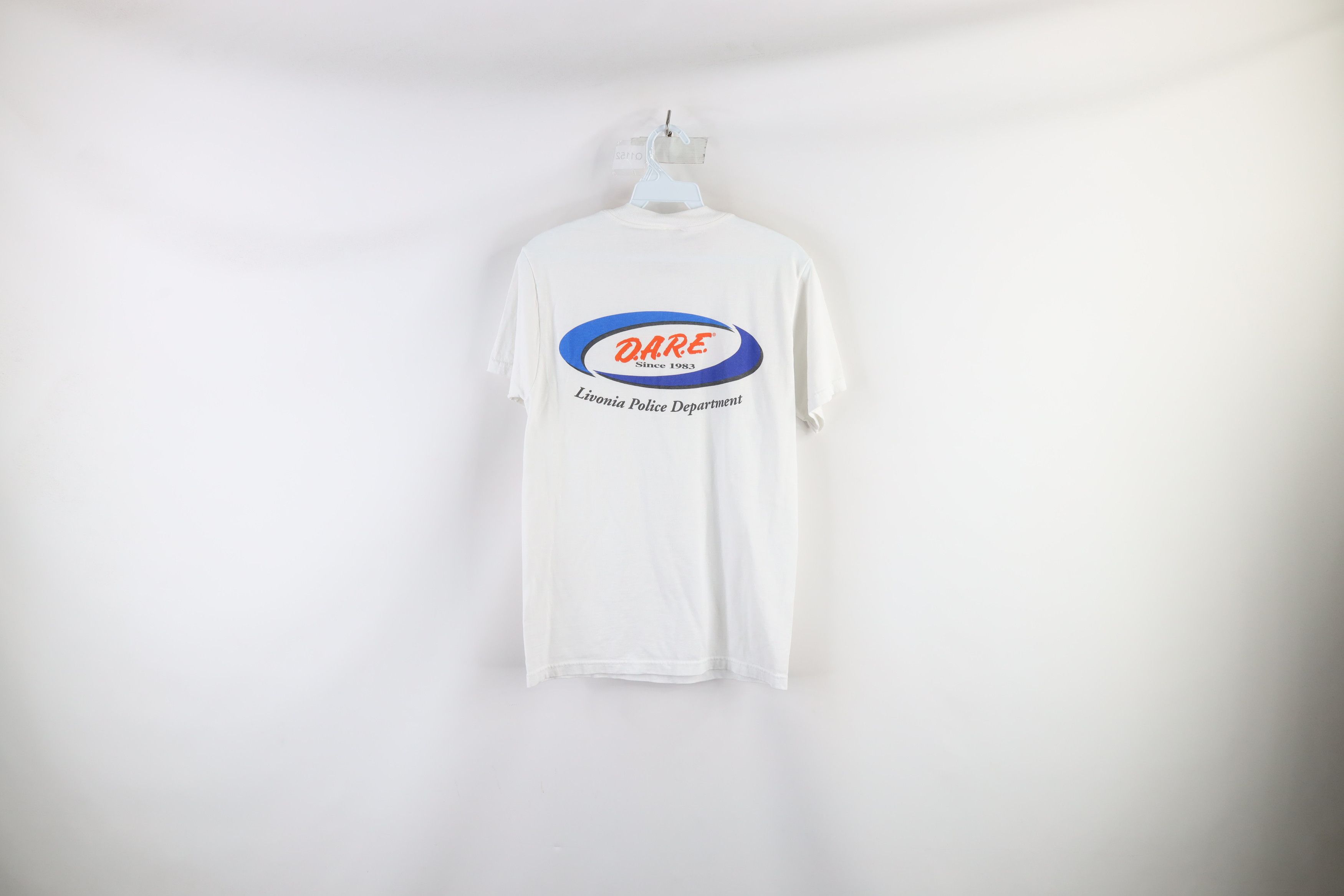 Vintage Vintage Streetwear Drug Abuse Resistance Education T-Shirt Size US S / EU 44-46 / 1 - 8 Thumbnail
