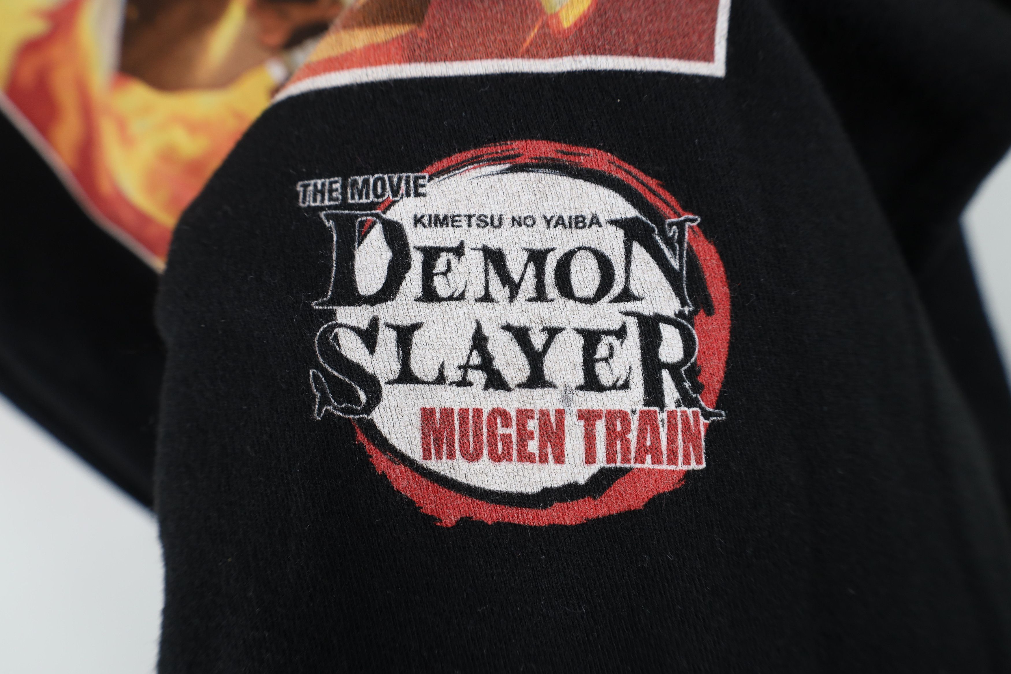 Vintage Kimetsu No Yaiba The Movie Demon Slayer Train Anime T-Shirt Size US L / EU 52-54 / 3 - 6 Thumbnail